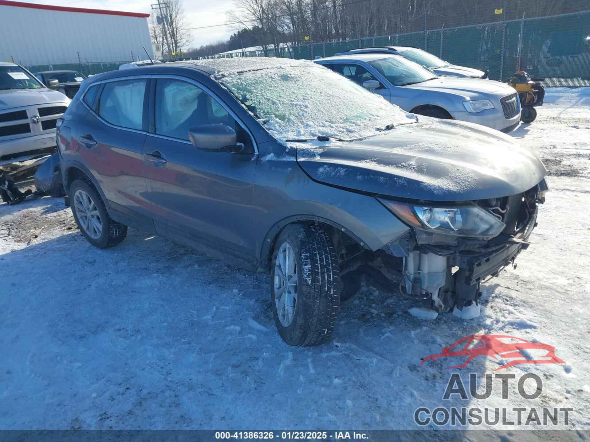 NISSAN ROGUE SPORT 2018 - JN1BJ1CR7JW201143