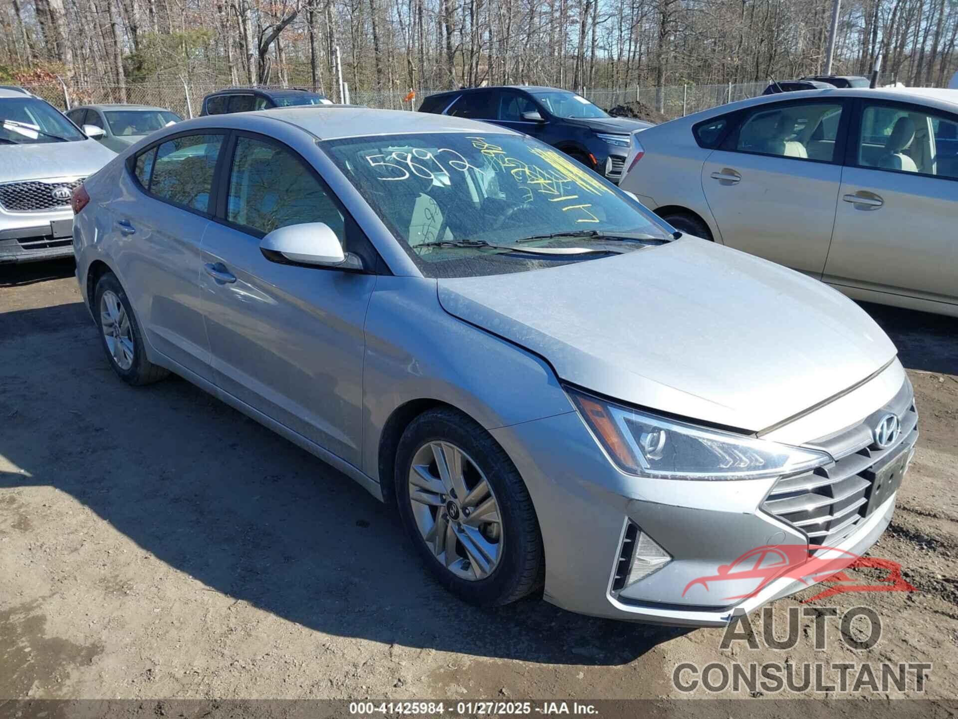 HYUNDAI ELANTRA 2020 - KMHD84LF9LU065892
