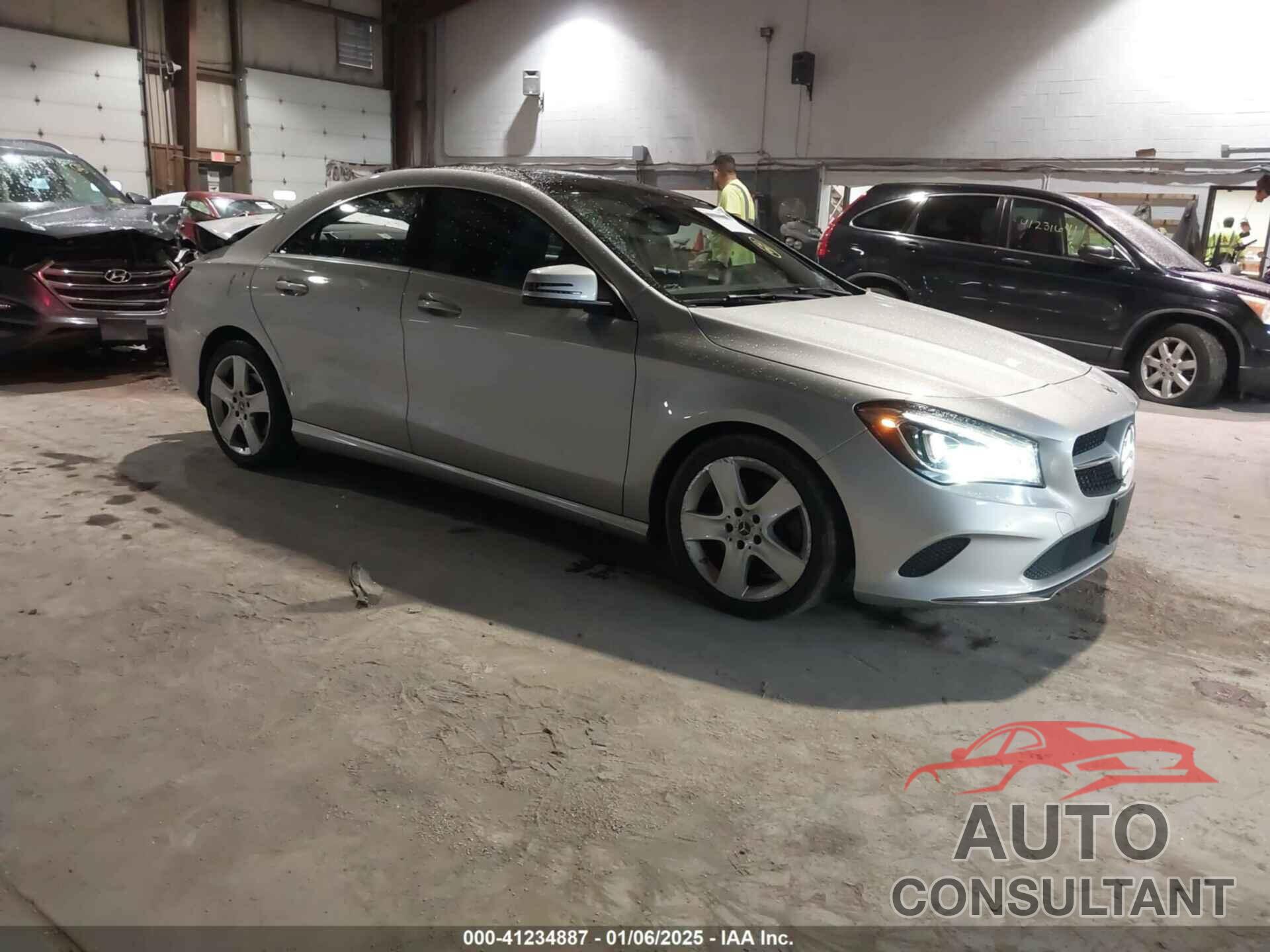 MERCEDES-BENZ CLA 250 2019 - WDDSJ4GBXKN726030
