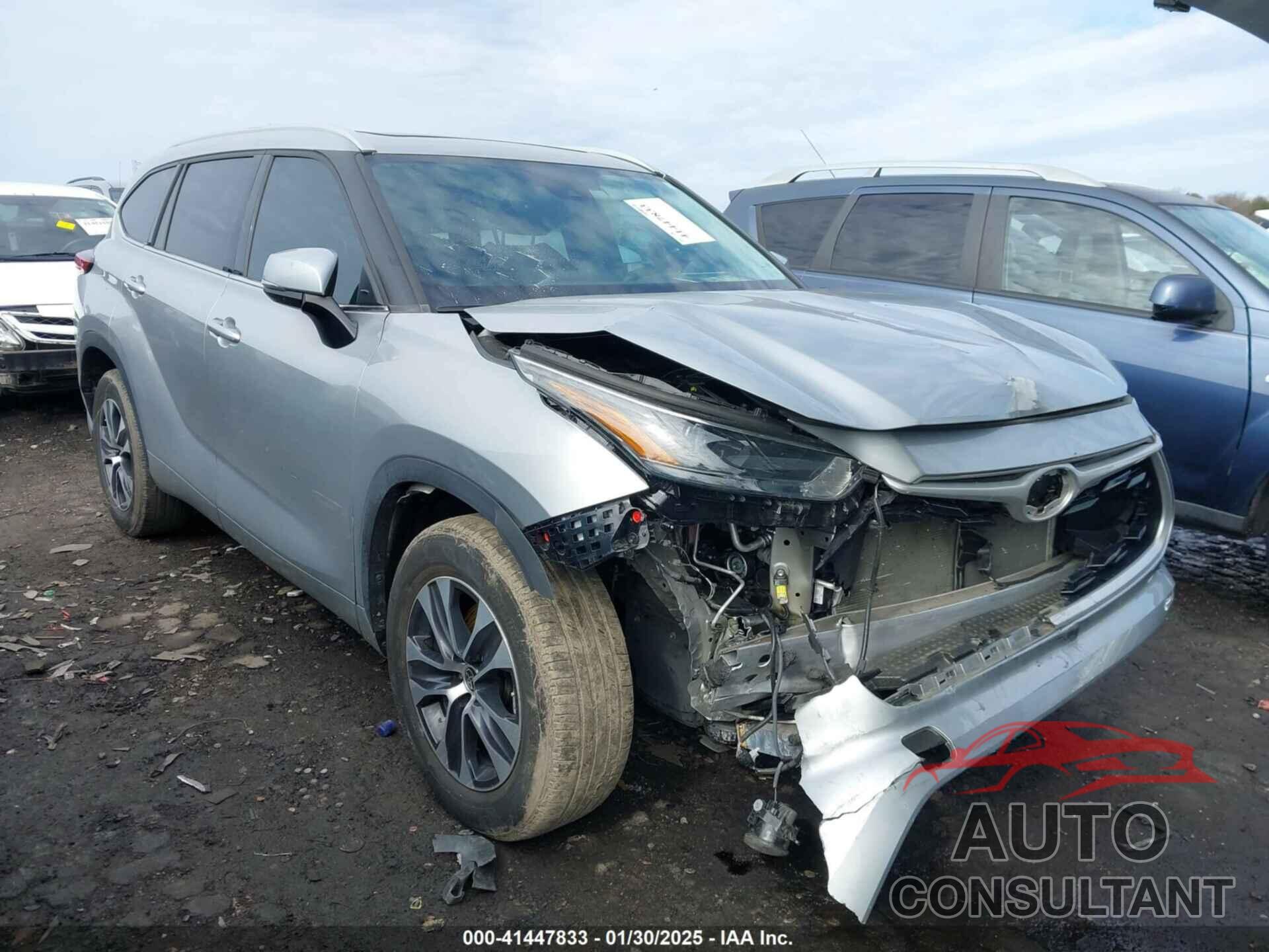 TOYOTA HIGHLANDER 2022 - 5TDGZRAH1NS136963