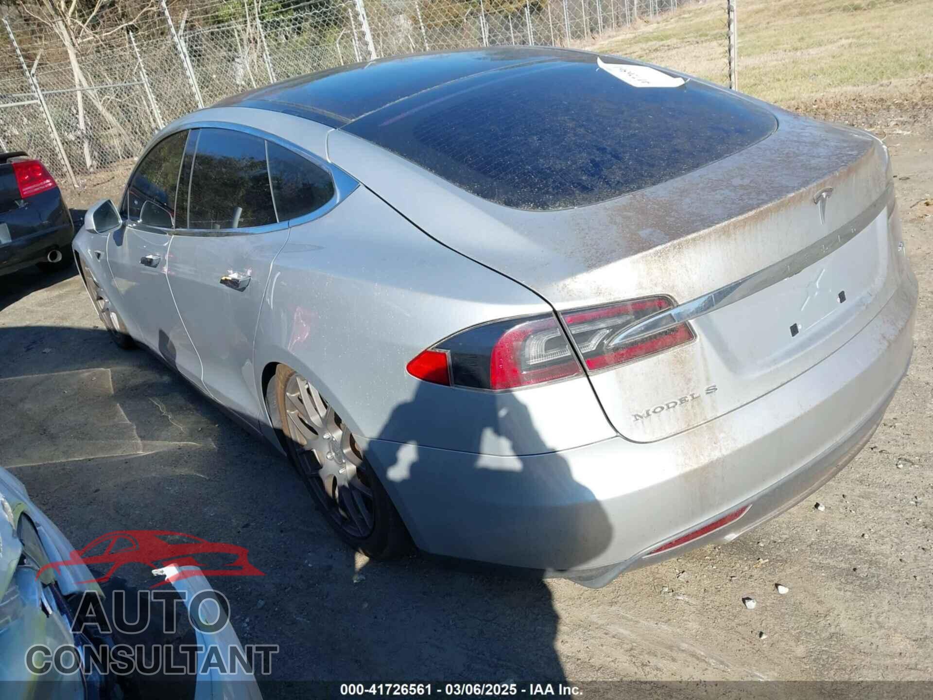 TESLA MODEL S 2013 - 5YJSA1CNXDFP05737