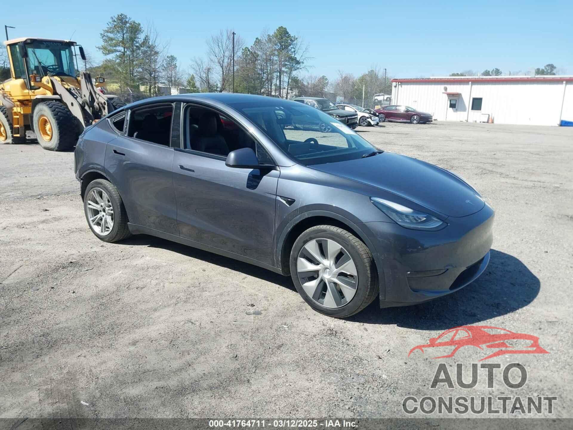 TESLA MODEL Y 2021 - 5YJYGDEE4MF119249