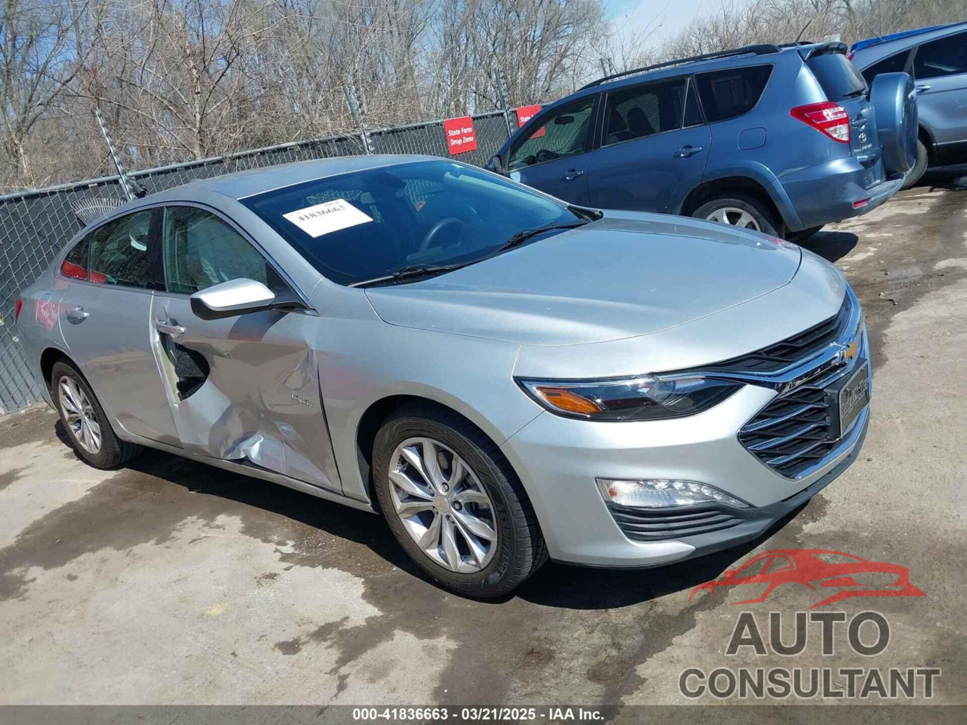 CHEVROLET MALIBU 2022 - 1G1ZD5ST2NF126888