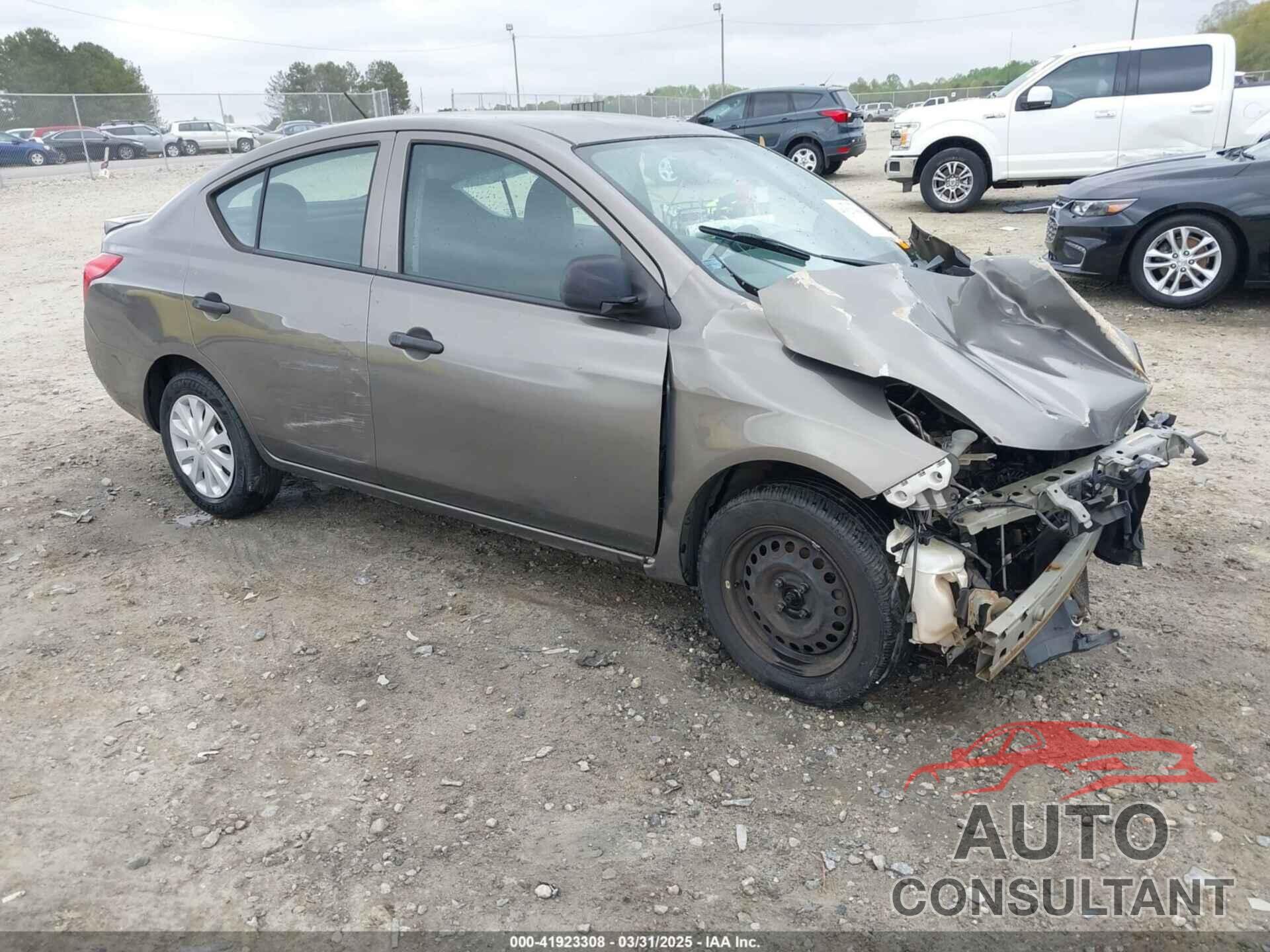 NISSAN VERSA 2014 - 3N1CN7AP8EL854881