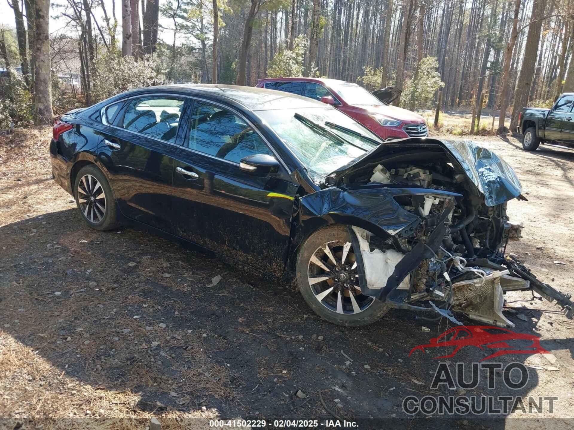 NISSAN ALTIMA 2018 - 1N4AL3AP0JC195614