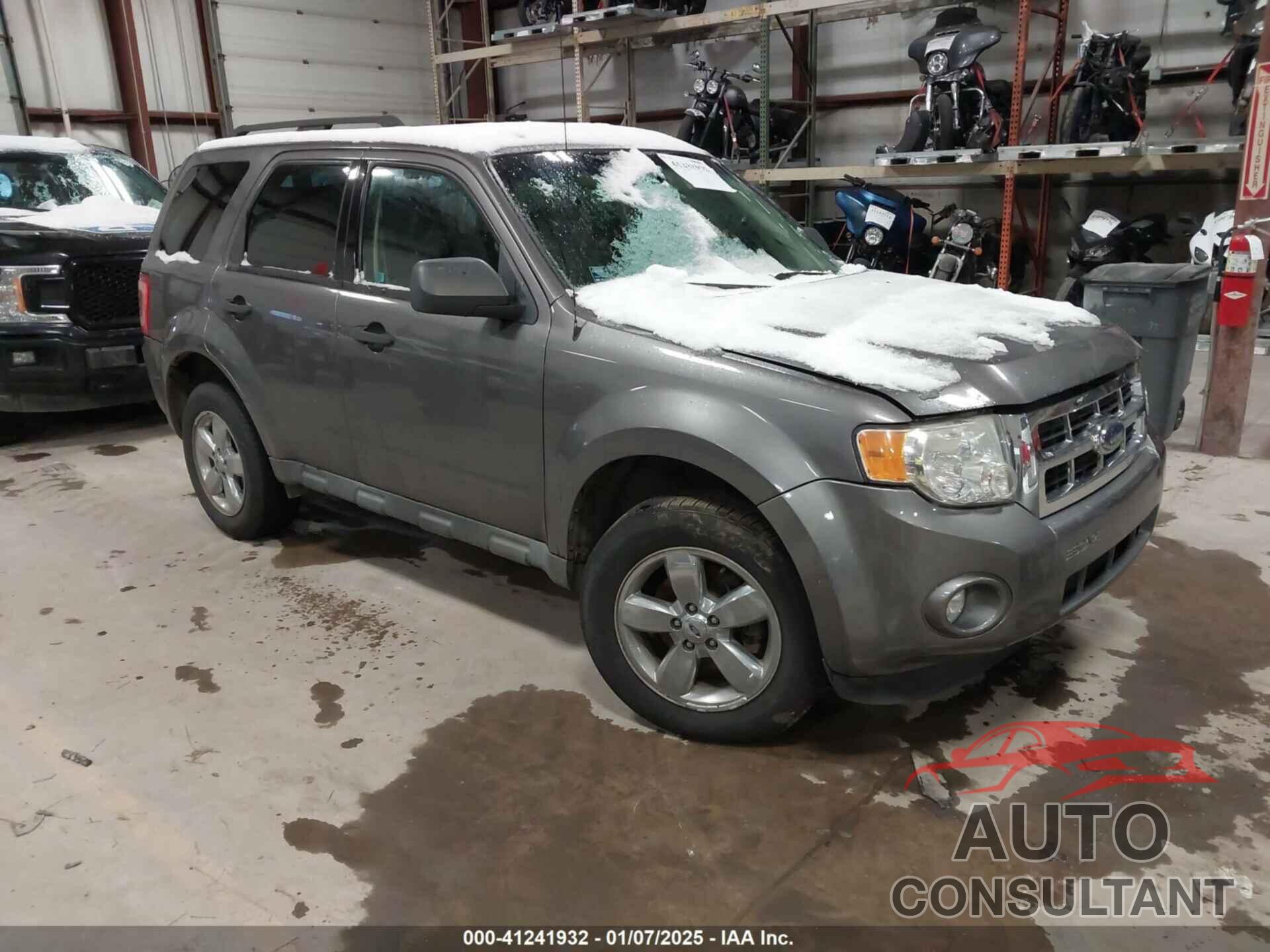 FORD ESCAPE 2009 - 1FMCU03759KC67397