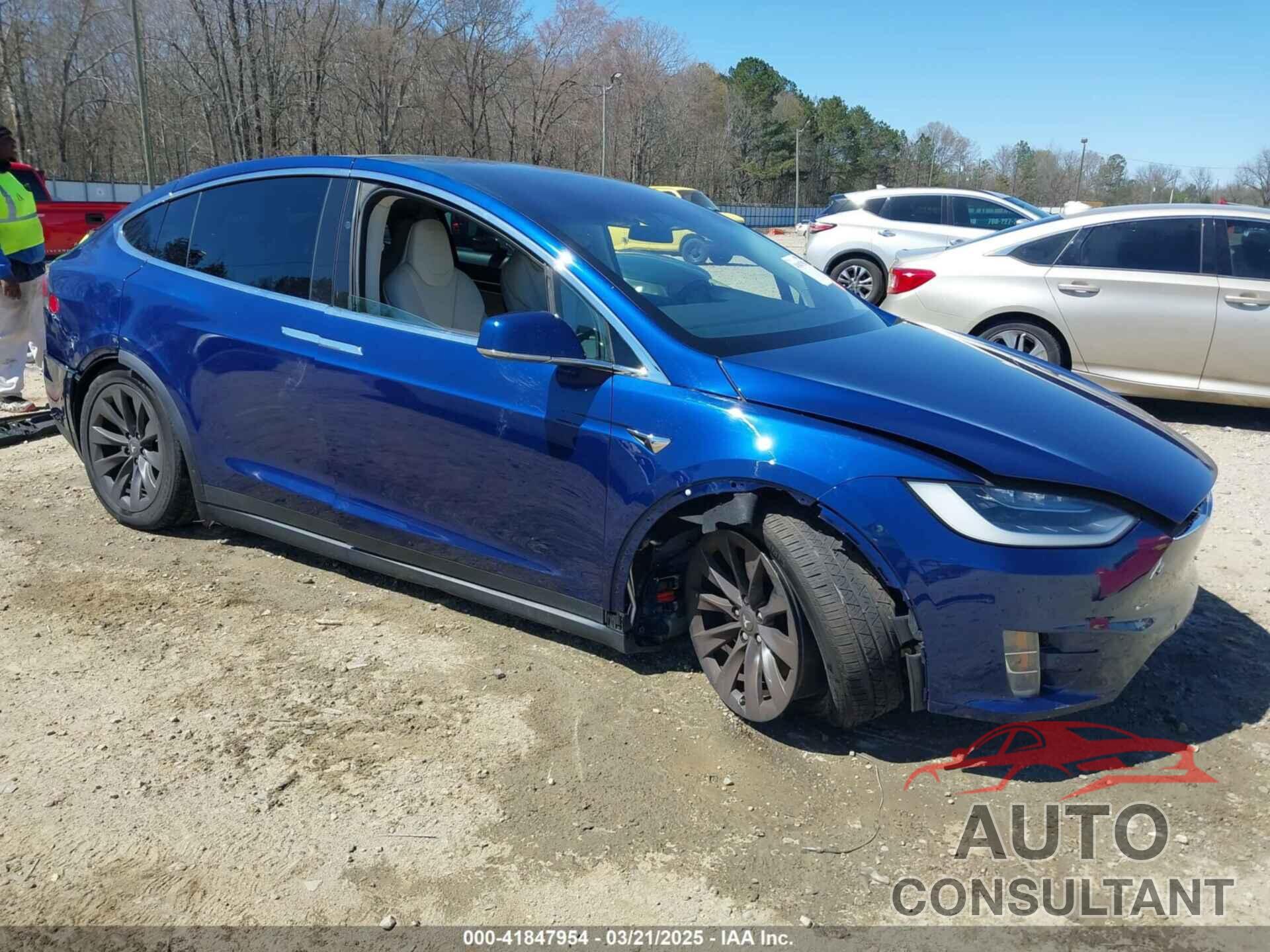 TESLA MODEL X 2017 - 5YJXCBE26HF079022