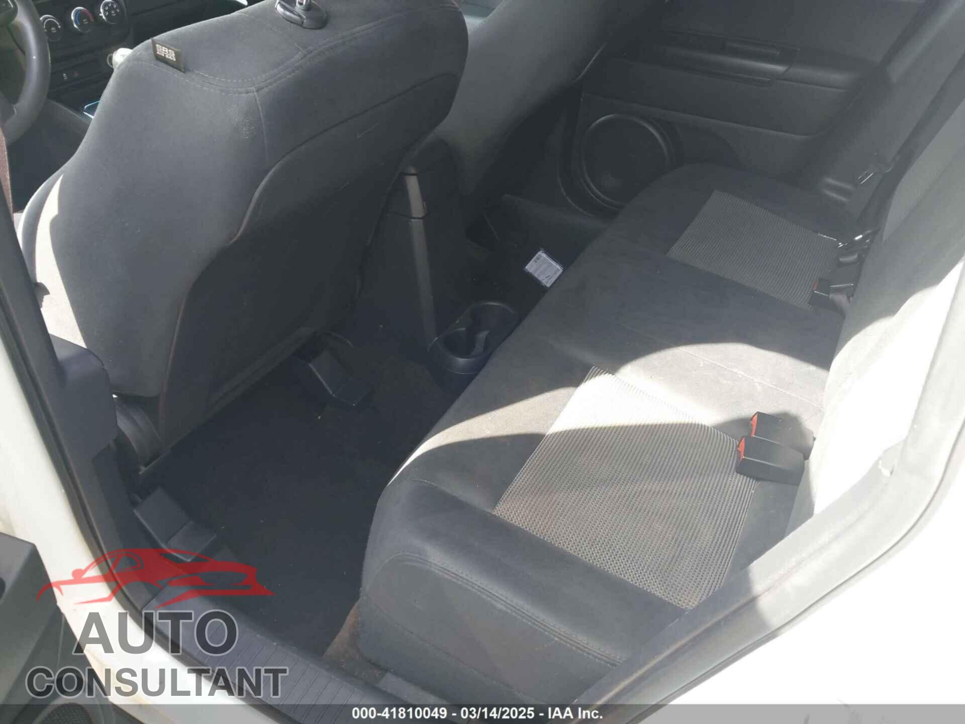 JEEP COMPASS 2015 - 1C4NJCBA8FD219249
