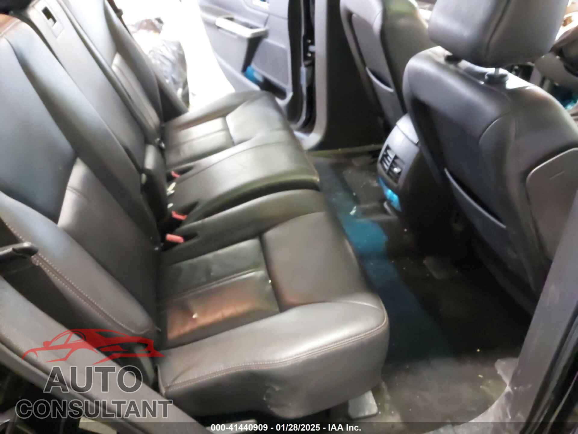 FORD EDGE 2011 - 2FMDK3JC0BBA59908