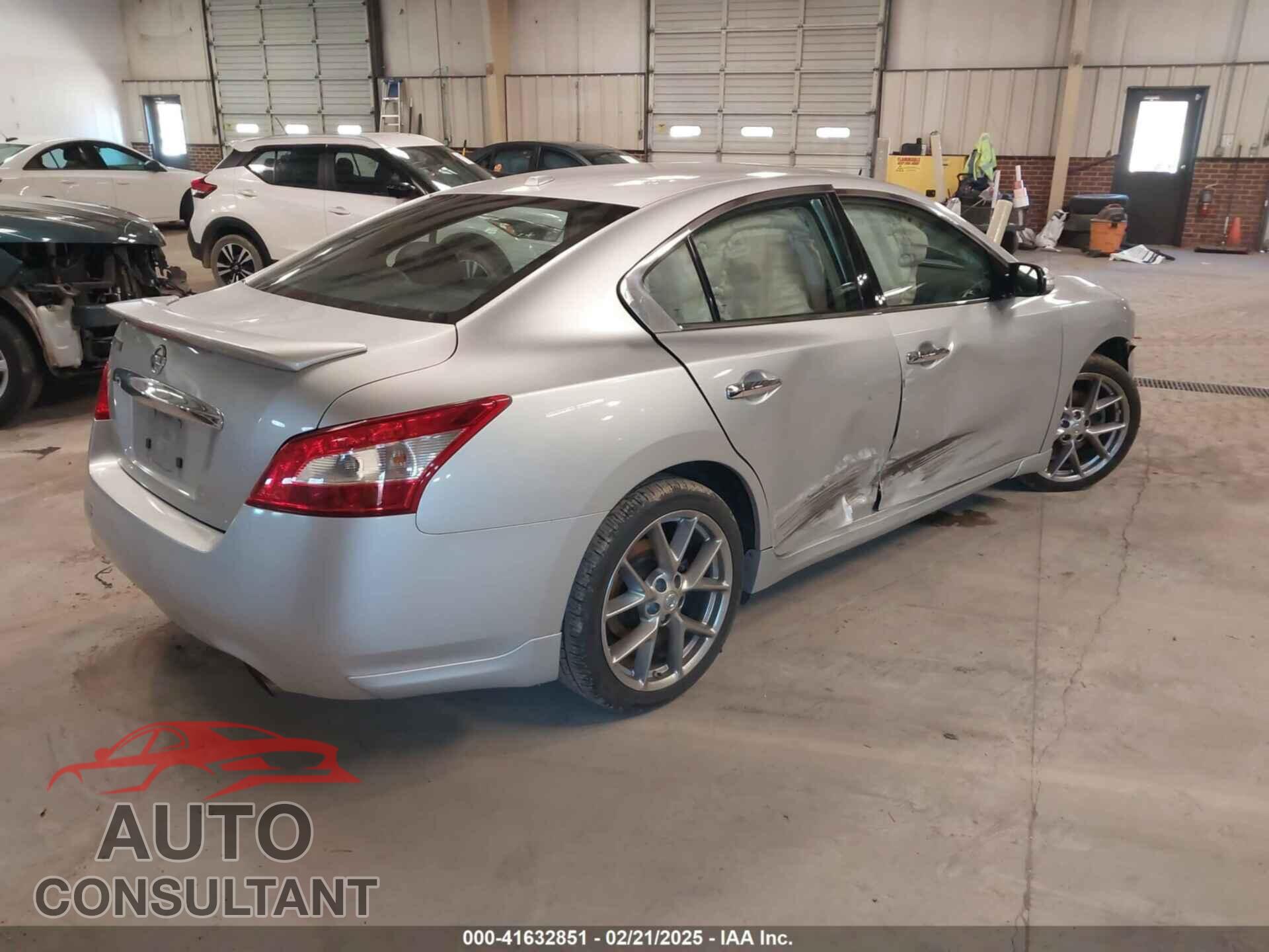 NISSAN MAXIMA 2010 - 1N4AA5AP1AC831765