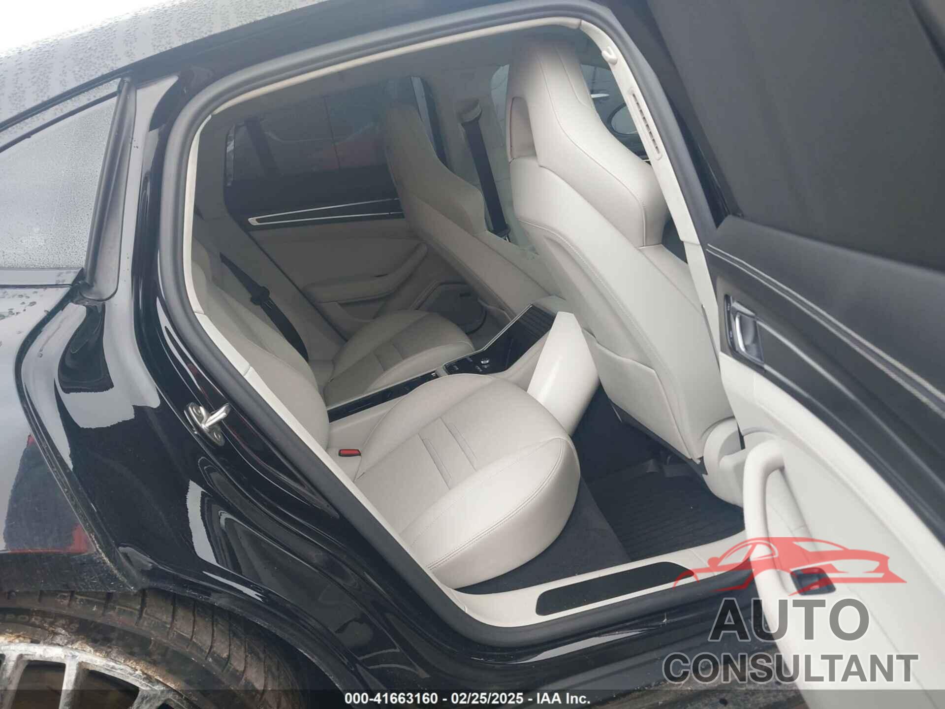 PORSCHE PANAMERA 2023 - WP0AG2A78PL135386