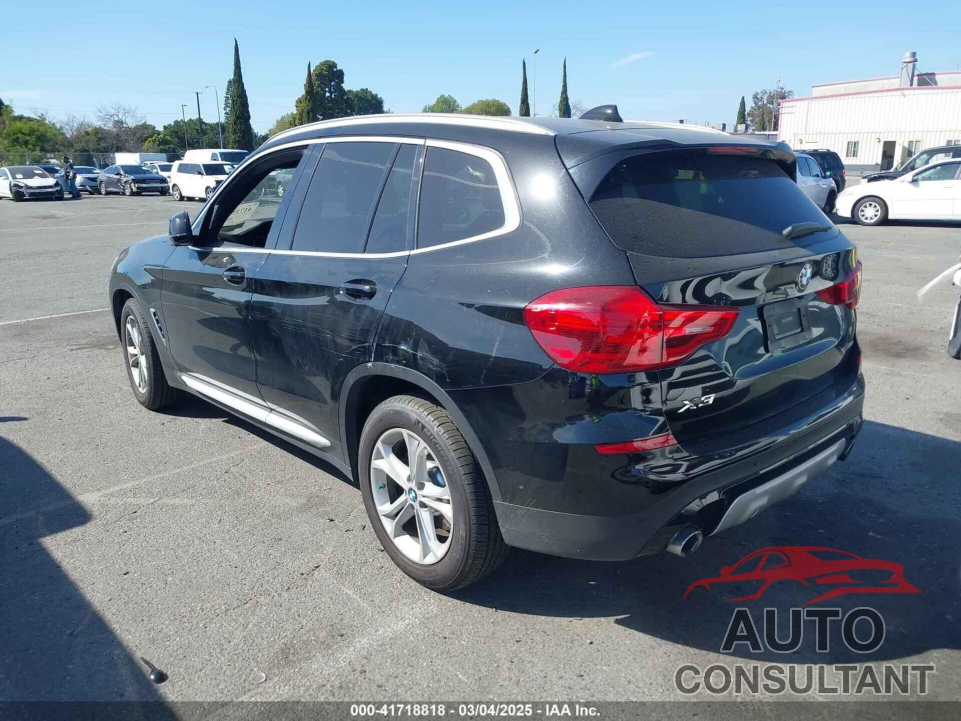 BMW X3 2019 - 5UXTR7C5XKLR51471