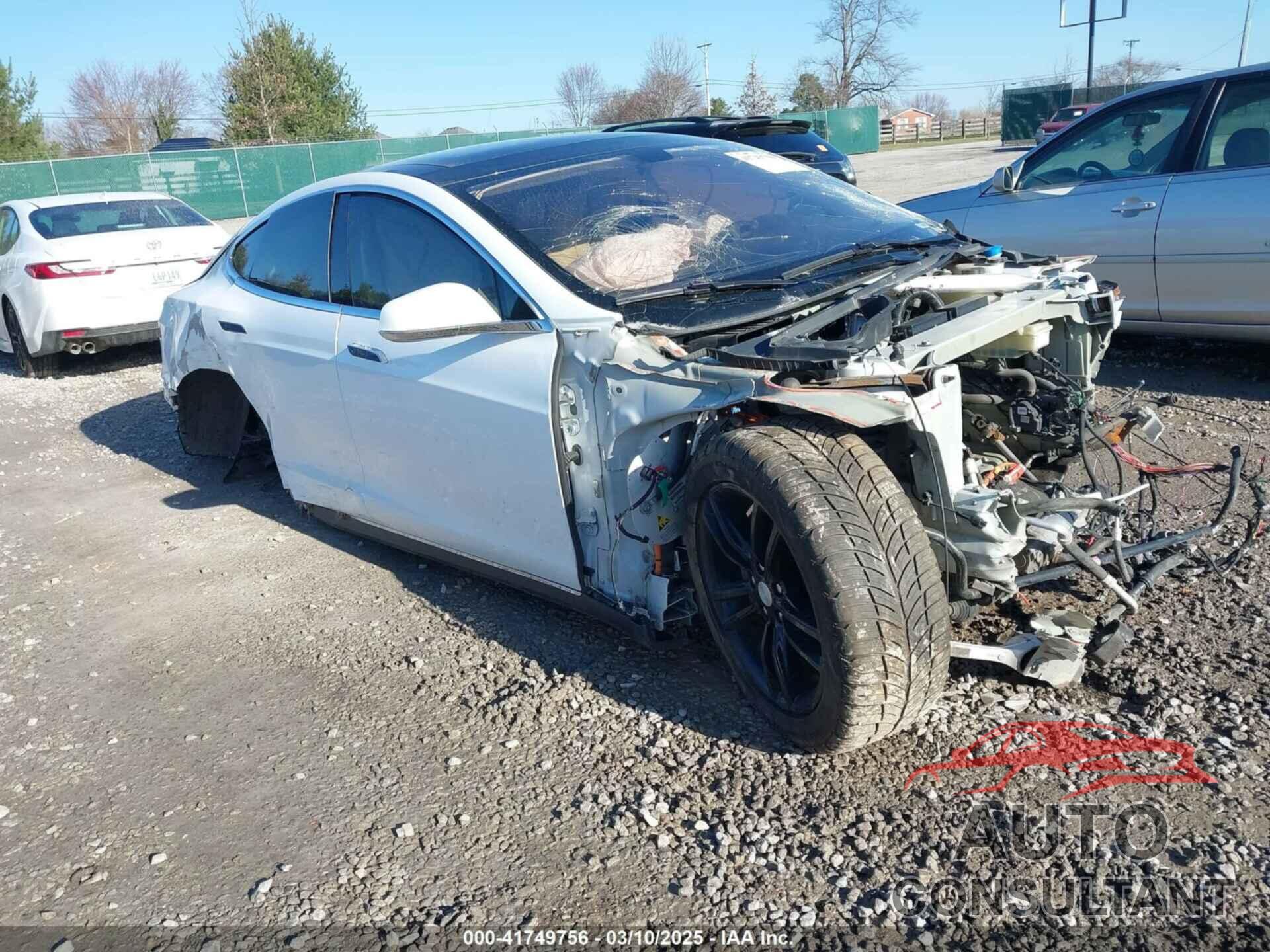 TESLA MODEL S 2013 - 5YJSA1CN5DFP26317