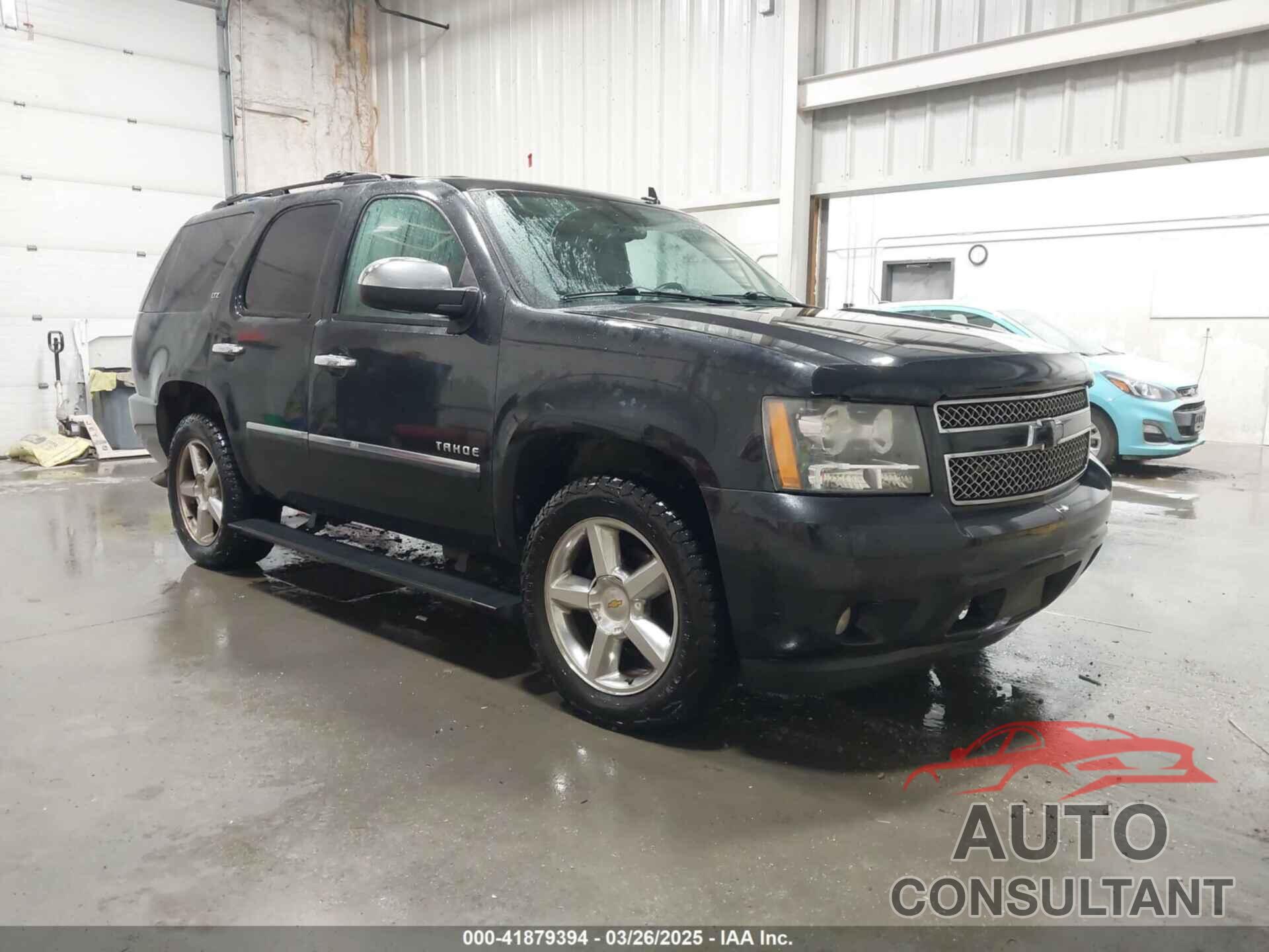 CHEVROLET TAHOE 2011 - 1GNSKCE08BR167516