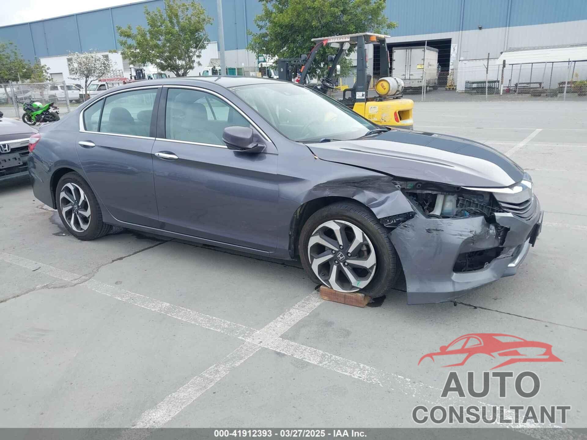 HONDA ACCORD 2017 - 1HGCR3F09HA027703