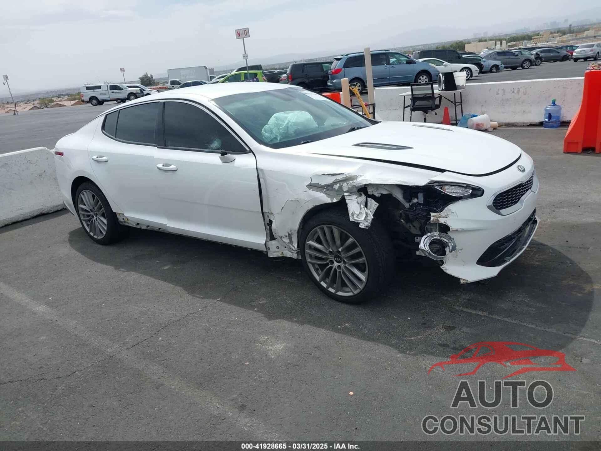 KIA STINGER 2018 - KNAE15LA8J6031125