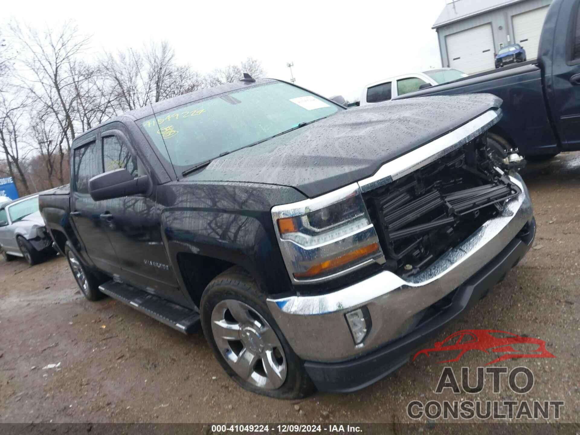 CHEVROLET SILVERADO 1500 2018 - 3GCUKRER7JG125551