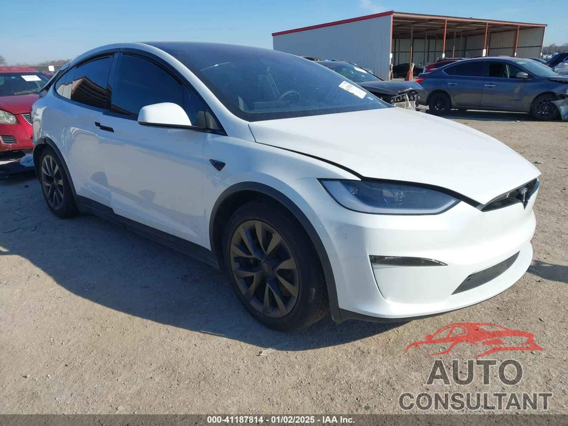 TESLA MODEL X 2023 - 7SAXCDE56PF424198