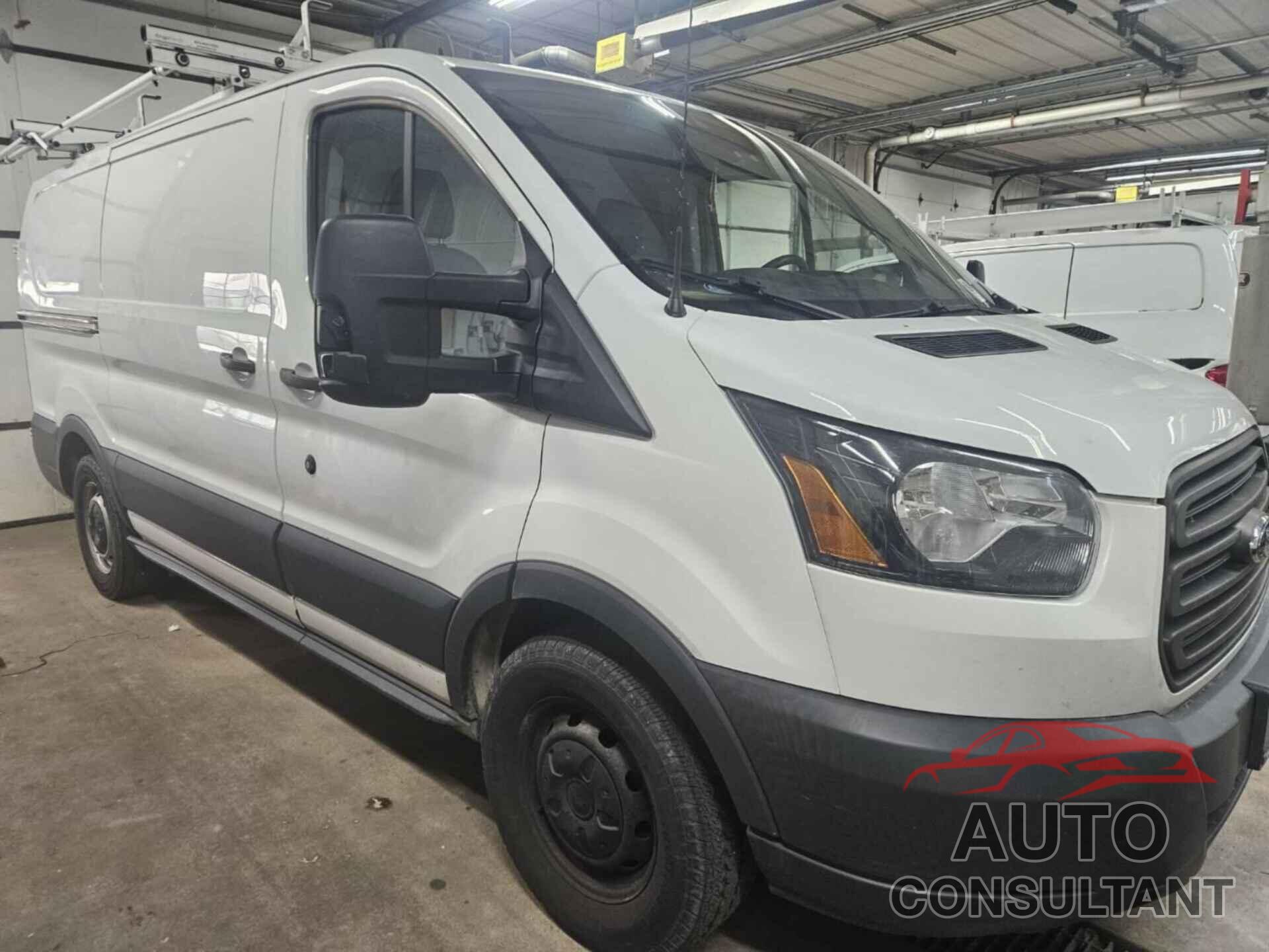 FORD TRANSIT 2017 - 1FTYE1YM9HKB37780