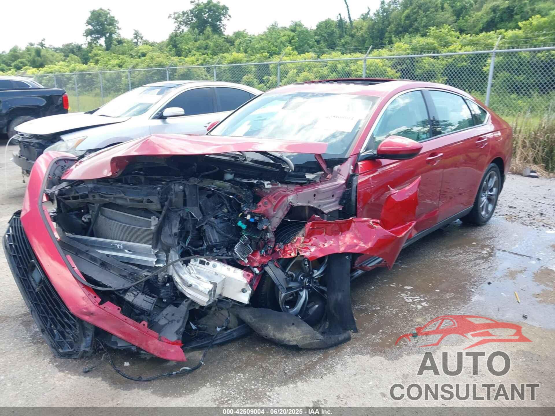 HONDA ACCORD 2023 - 1HGCY1F39PA013400