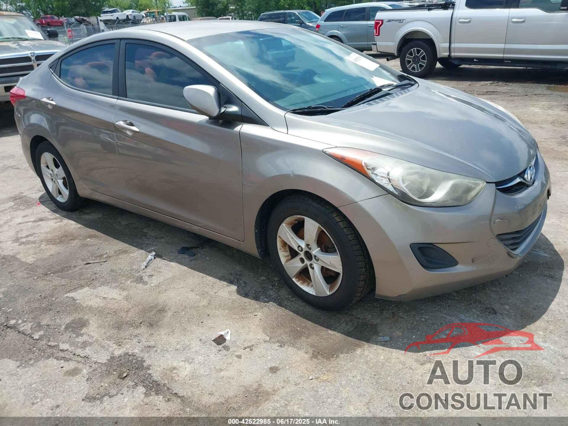 HYUNDAI ELANTRA 2013 - 5NPDH4AE9DH362963