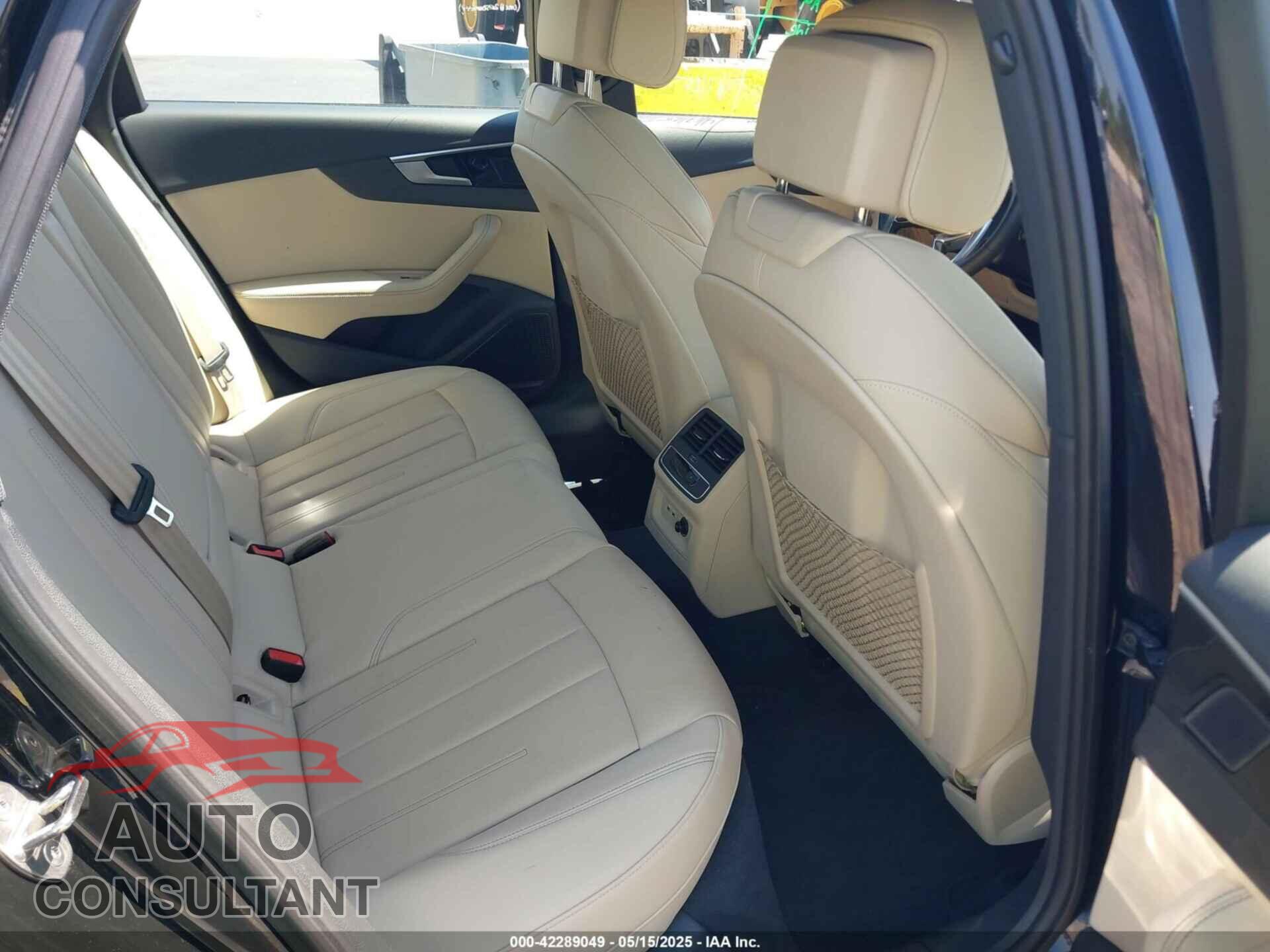AUDI A4 2024 - WAUEAAF43RN005502