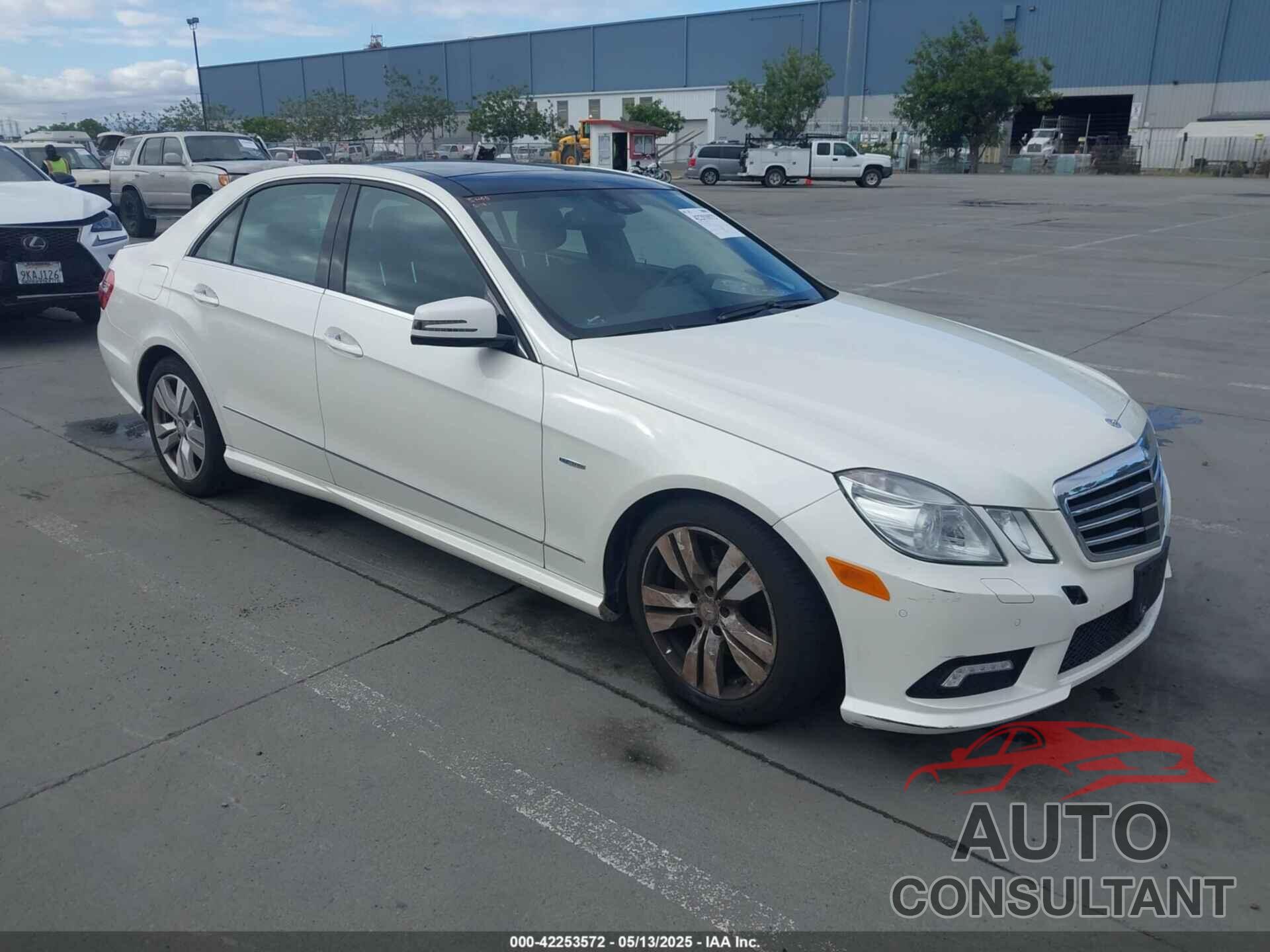 MERCEDES-BENZ E 2011 - WDDHF2EB5BA436515