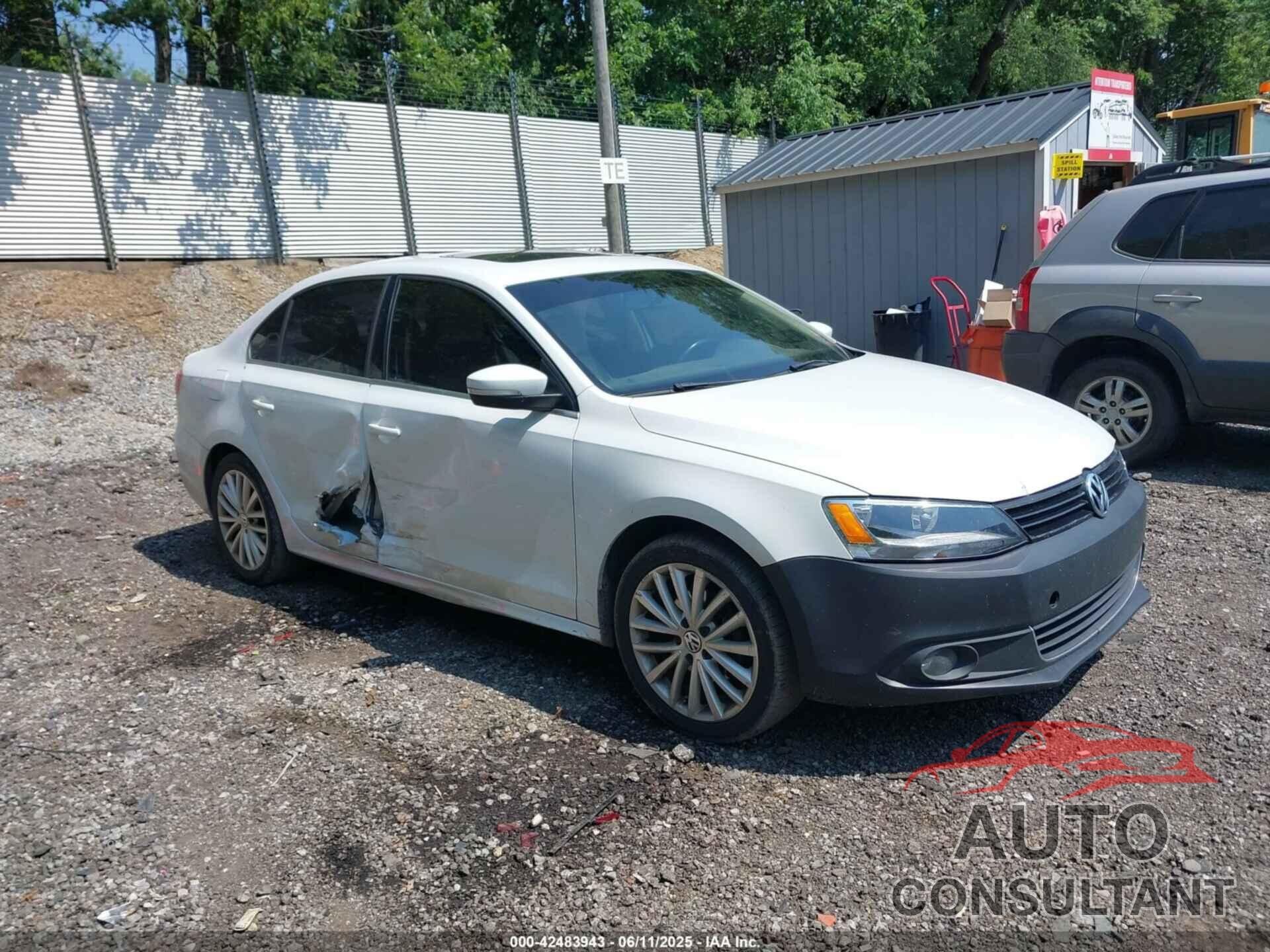 VOLKSWAGEN JETTA 2014 - 3VW3L7AJ3EM437691