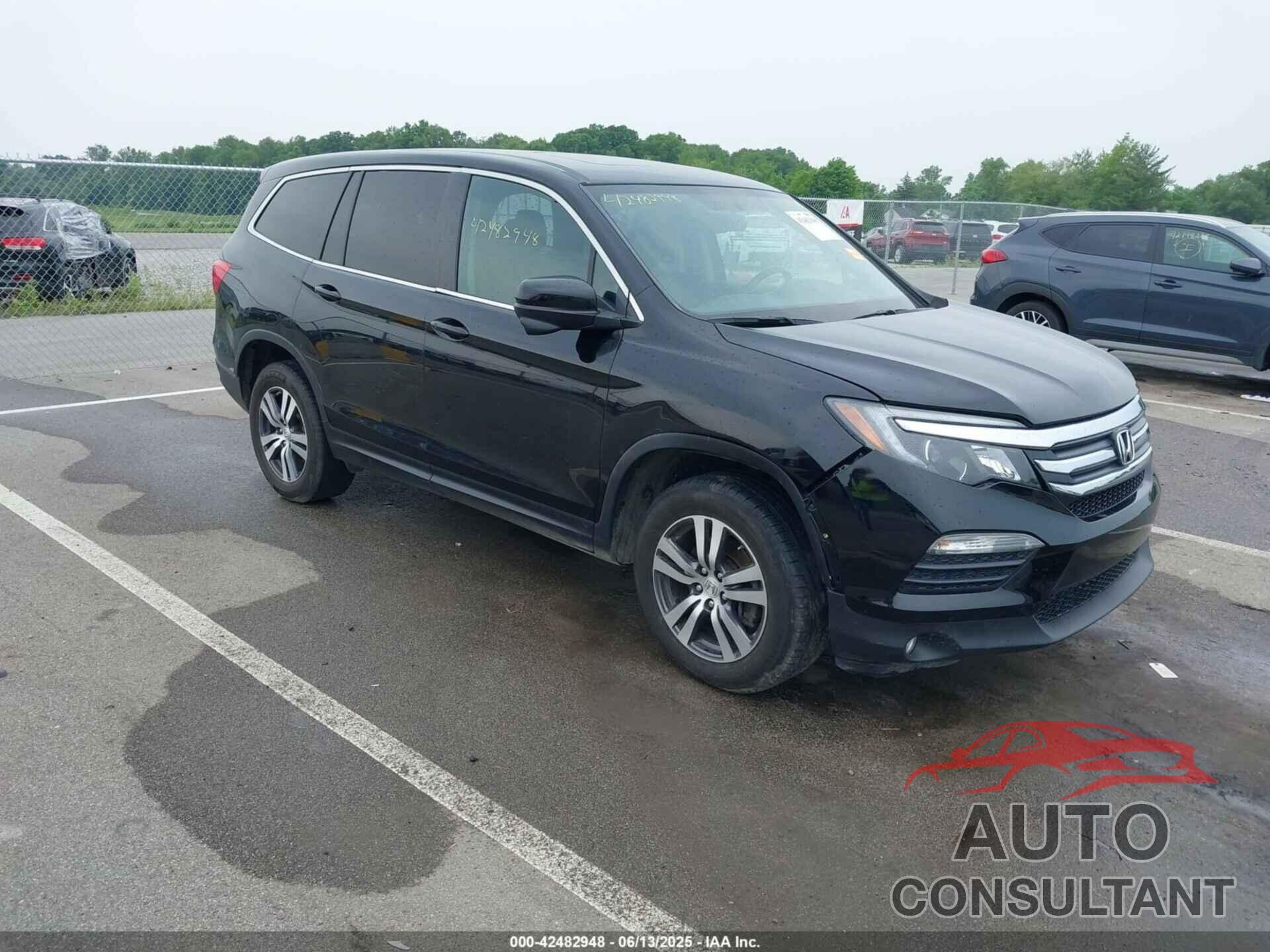 HONDA PILOT 2016 - 5FNYF6H5XGB082190