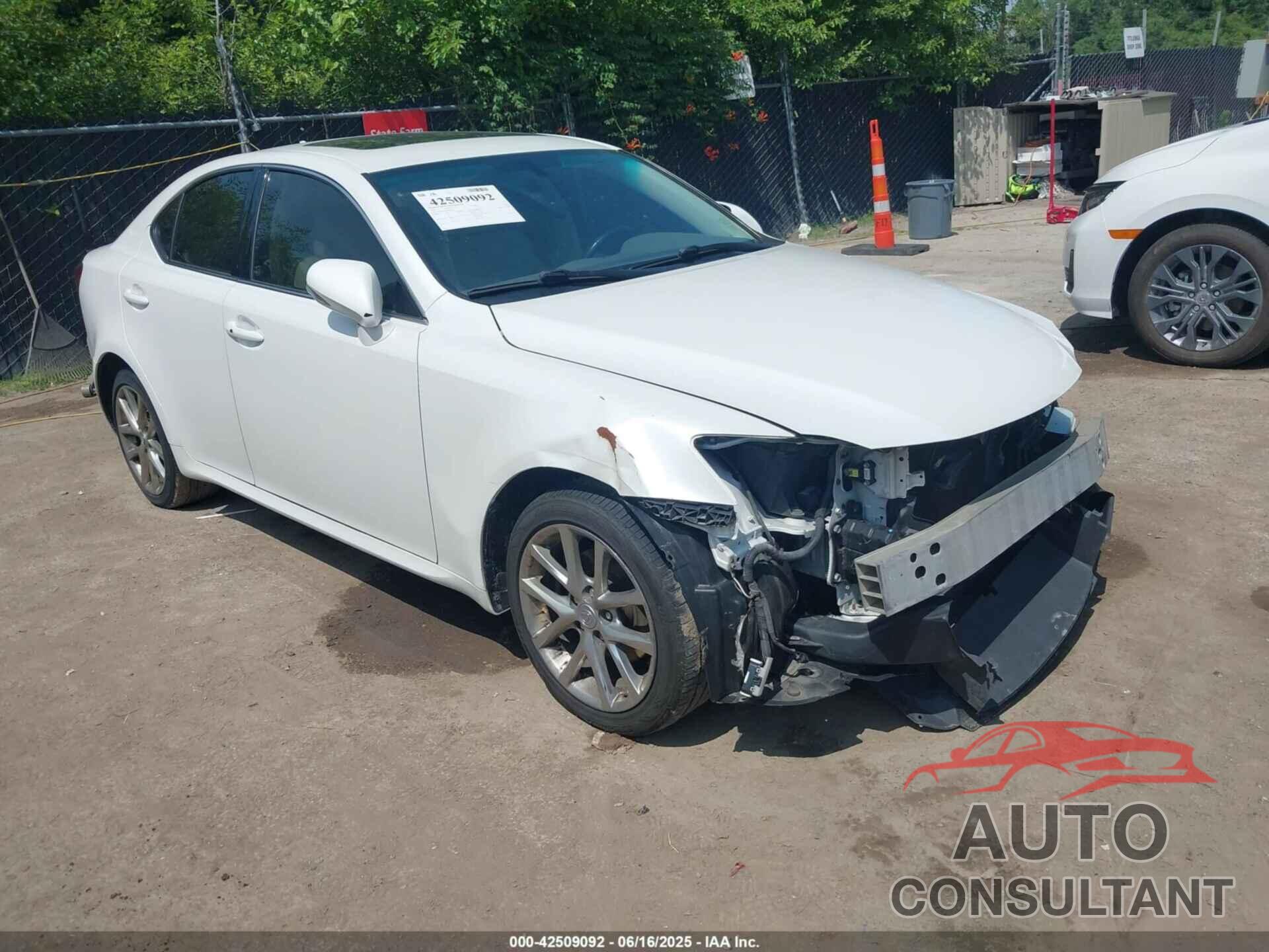 LEXUS IS 250 2012 - JTHCF5C22C5059157