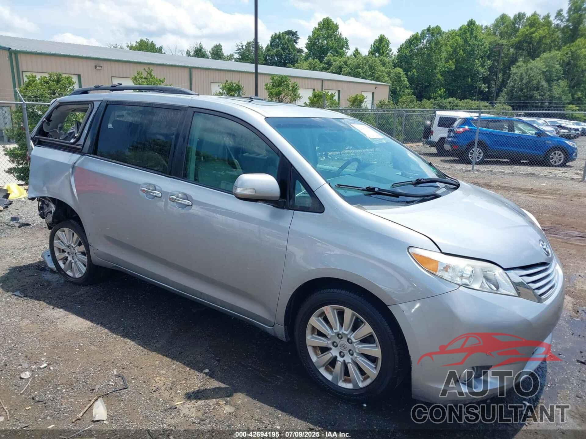 TOYOTA SIENNA 2014 - 5TDDK3DC7ES072304