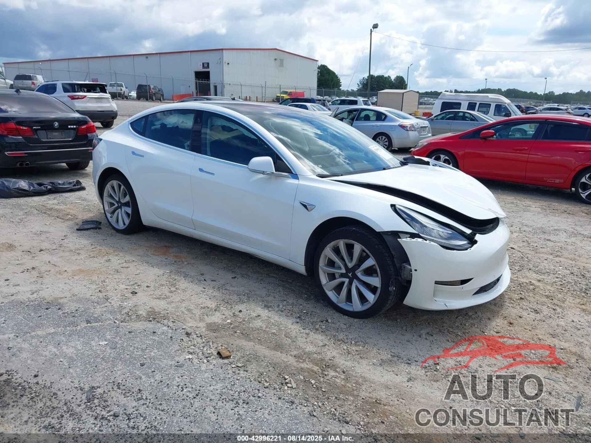 TESLA MODEL 3 2017 - 5YJ3E1EA8HF003747