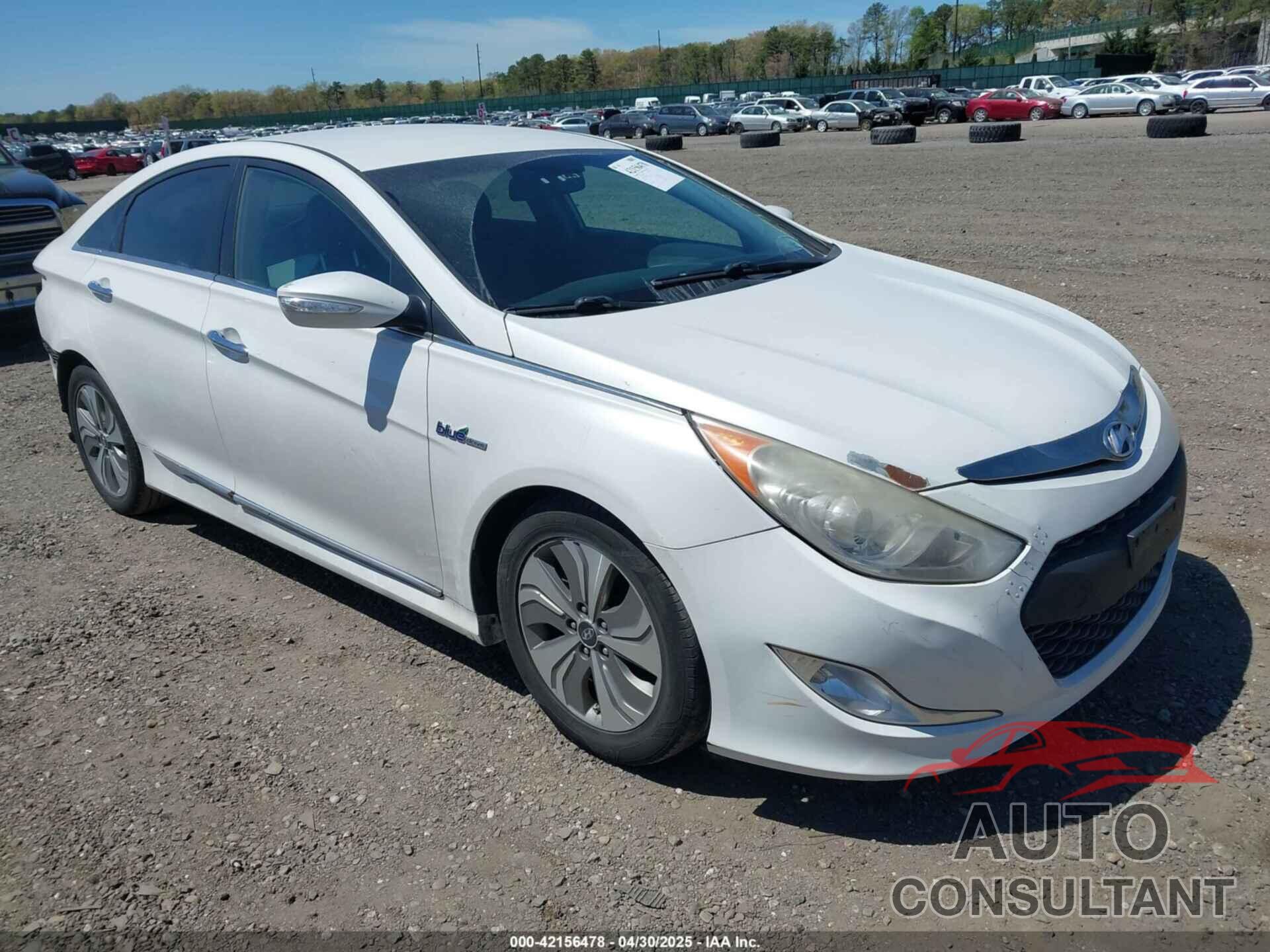 HYUNDAI SONATA HYBRID 2013 - KMHEC4A46DA094614