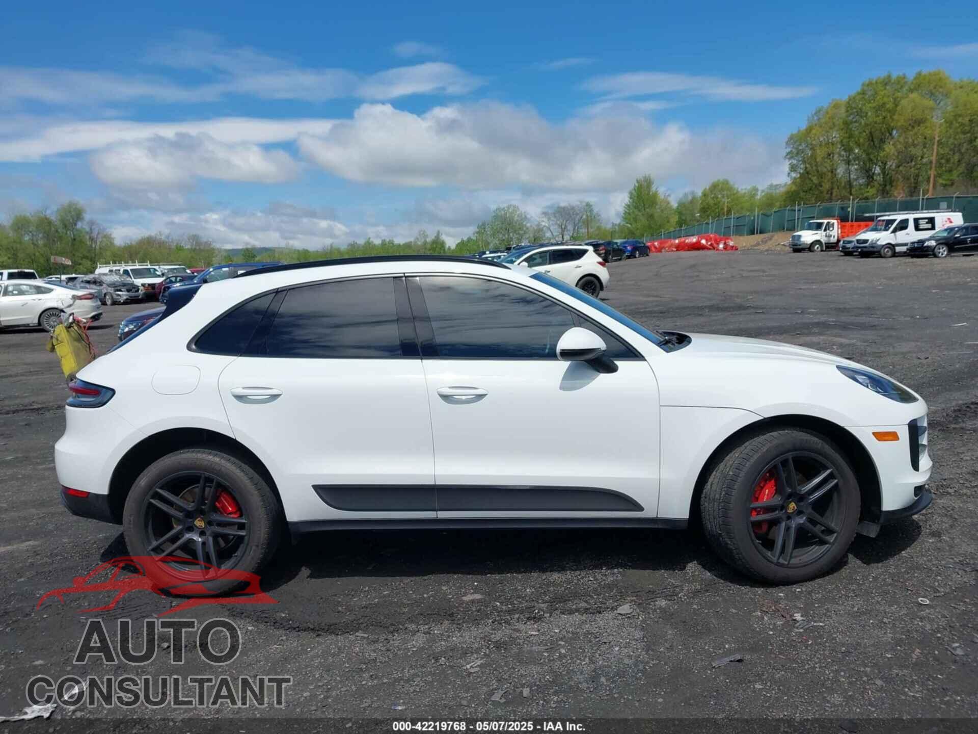 PORSCHE MACAN 2021 - WP1AA2A59MLB10281