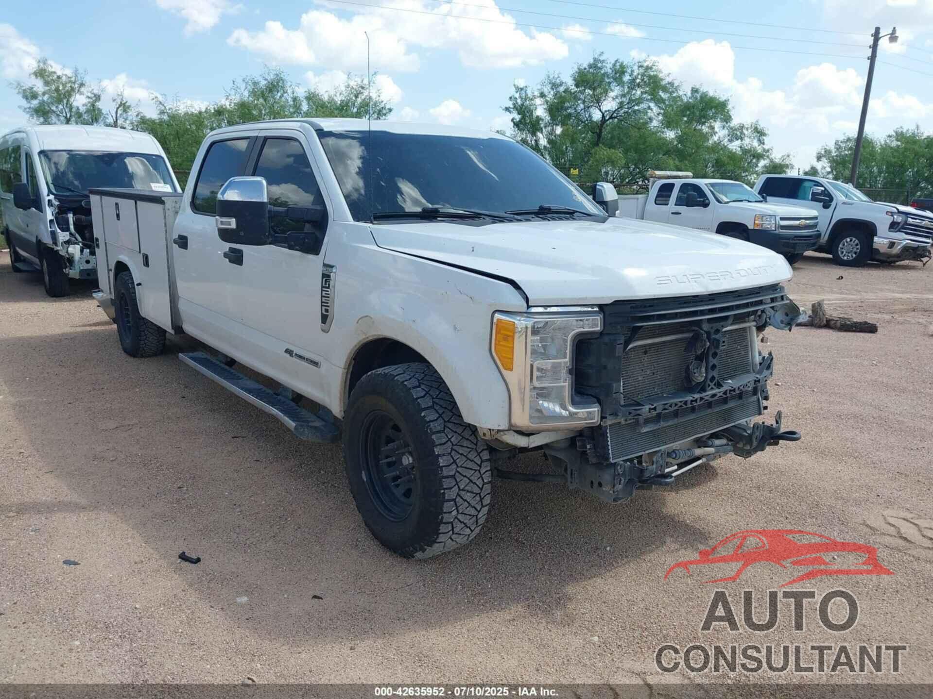 FORD F-250 2017 - 1FT7W2AT0HEC53223