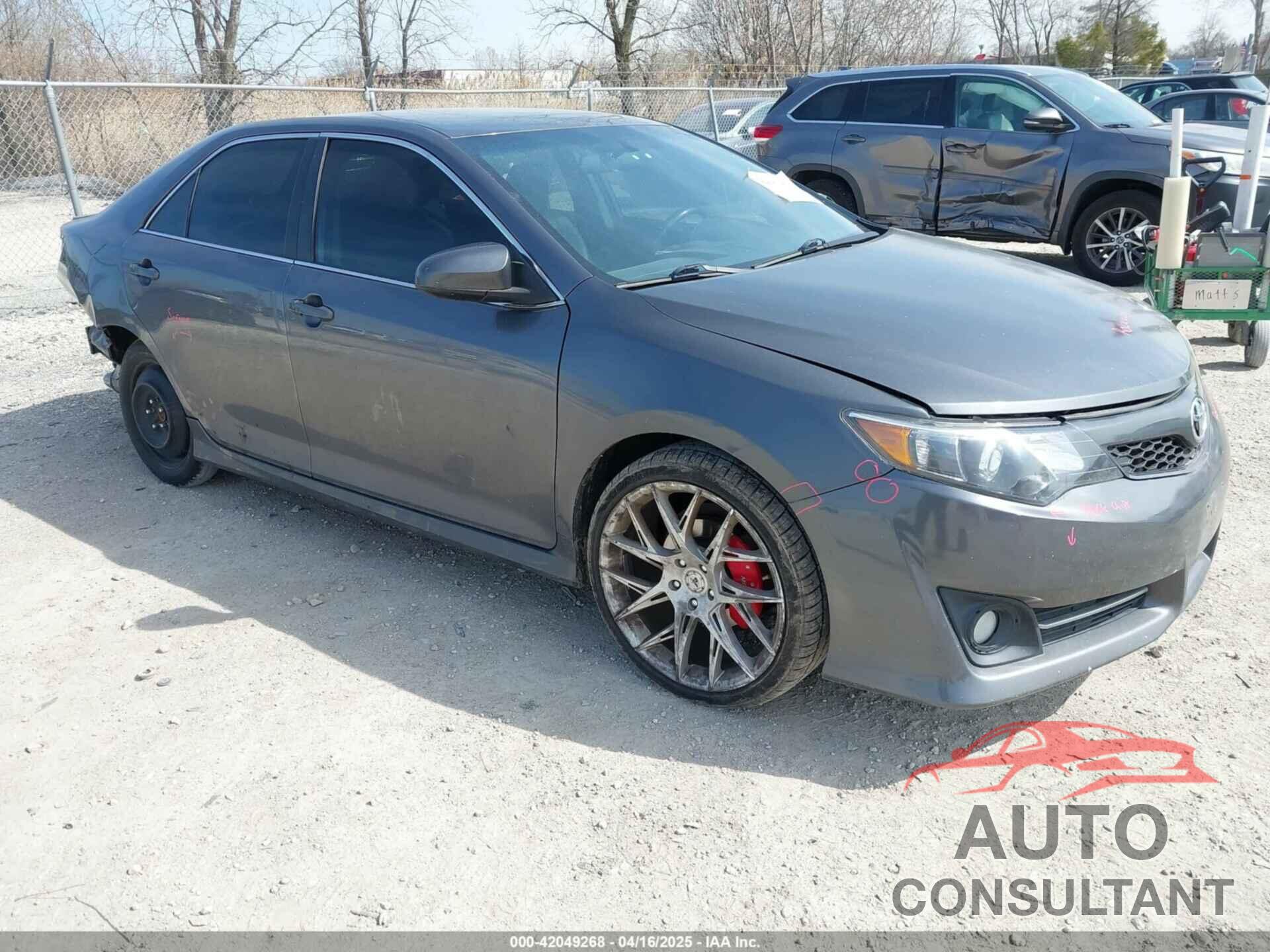 TOYOTA CAMRY 2014 - 4T1BF1FK3EU310631