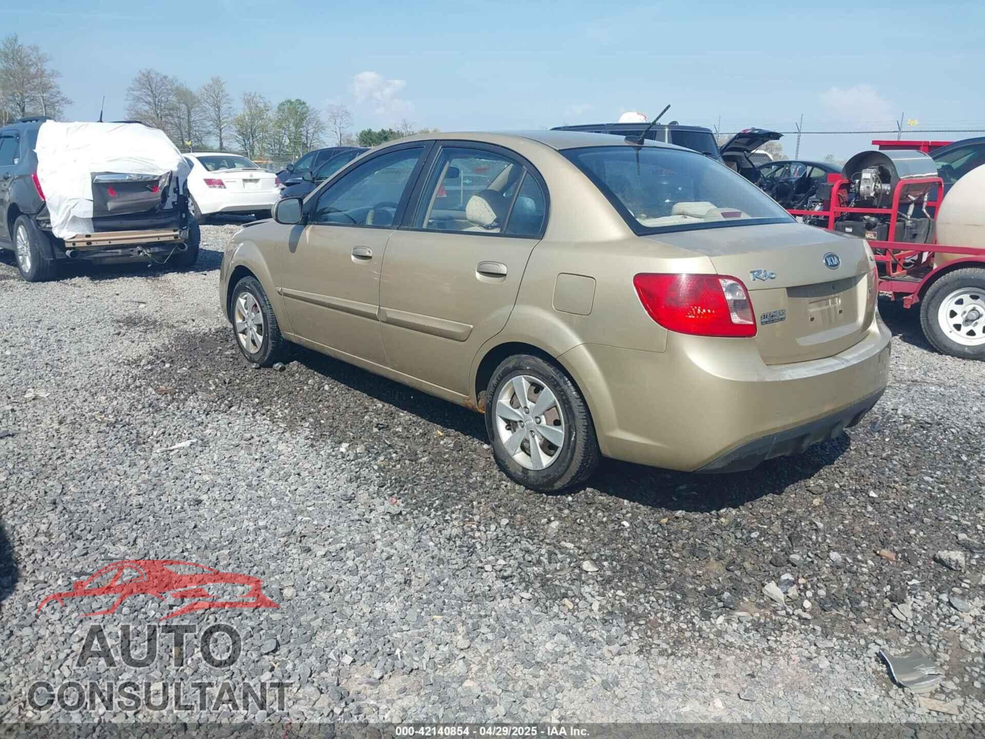 KIA RIO 2011 - KNADH4A30B6731289