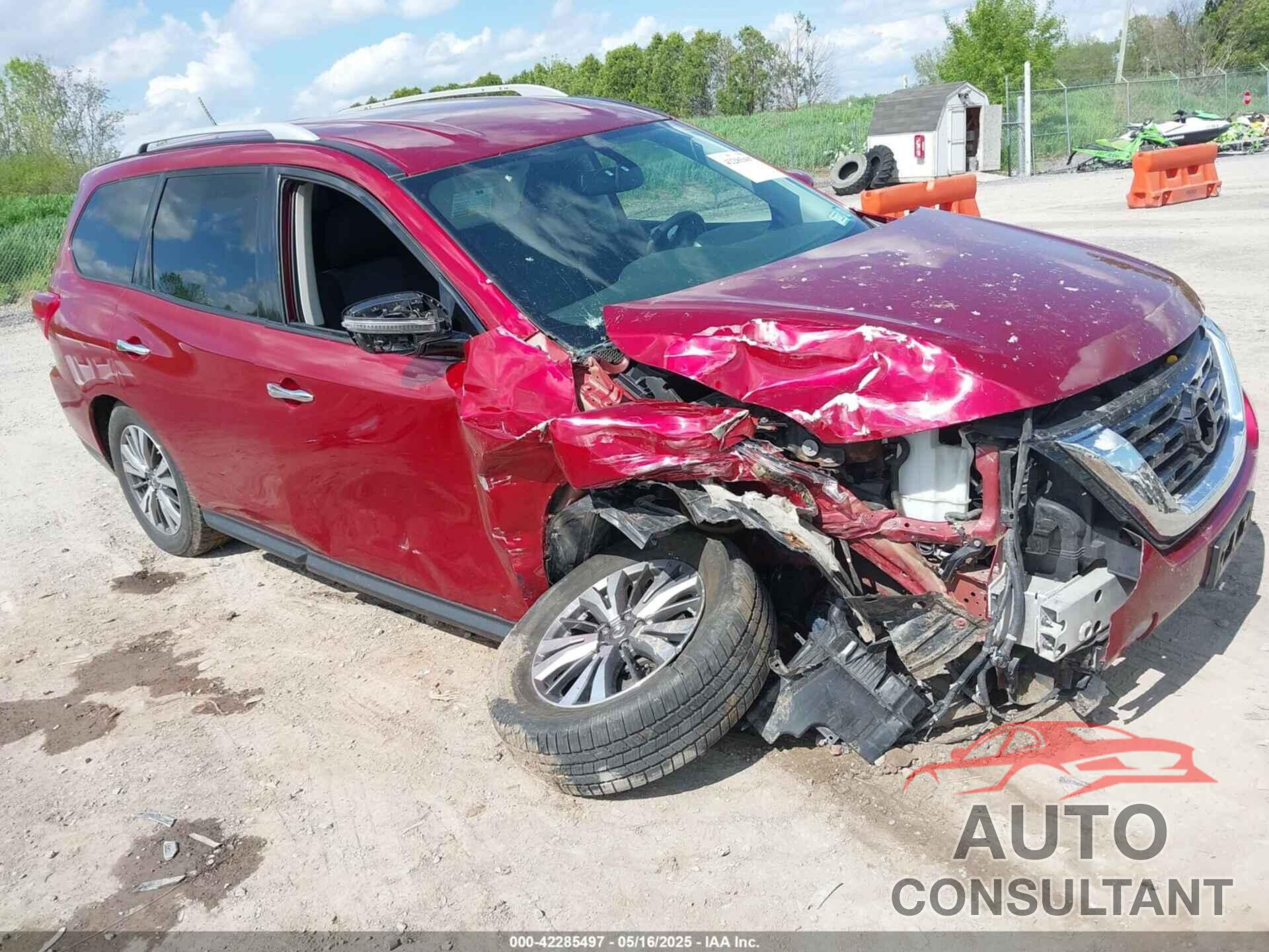 NISSAN PATHFINDER 2018 - 5N1DR2MM7JC644901