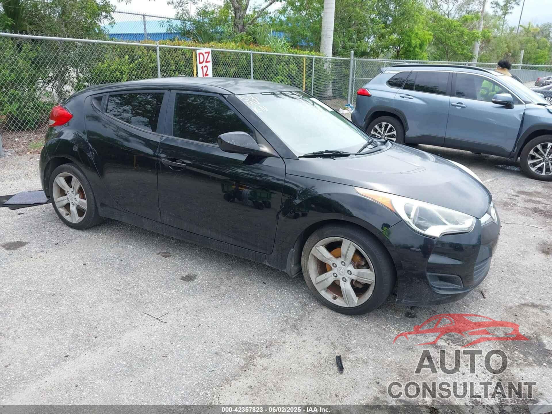 HYUNDAI VELOSTER 2013 - KMHTC6AD9DU126036