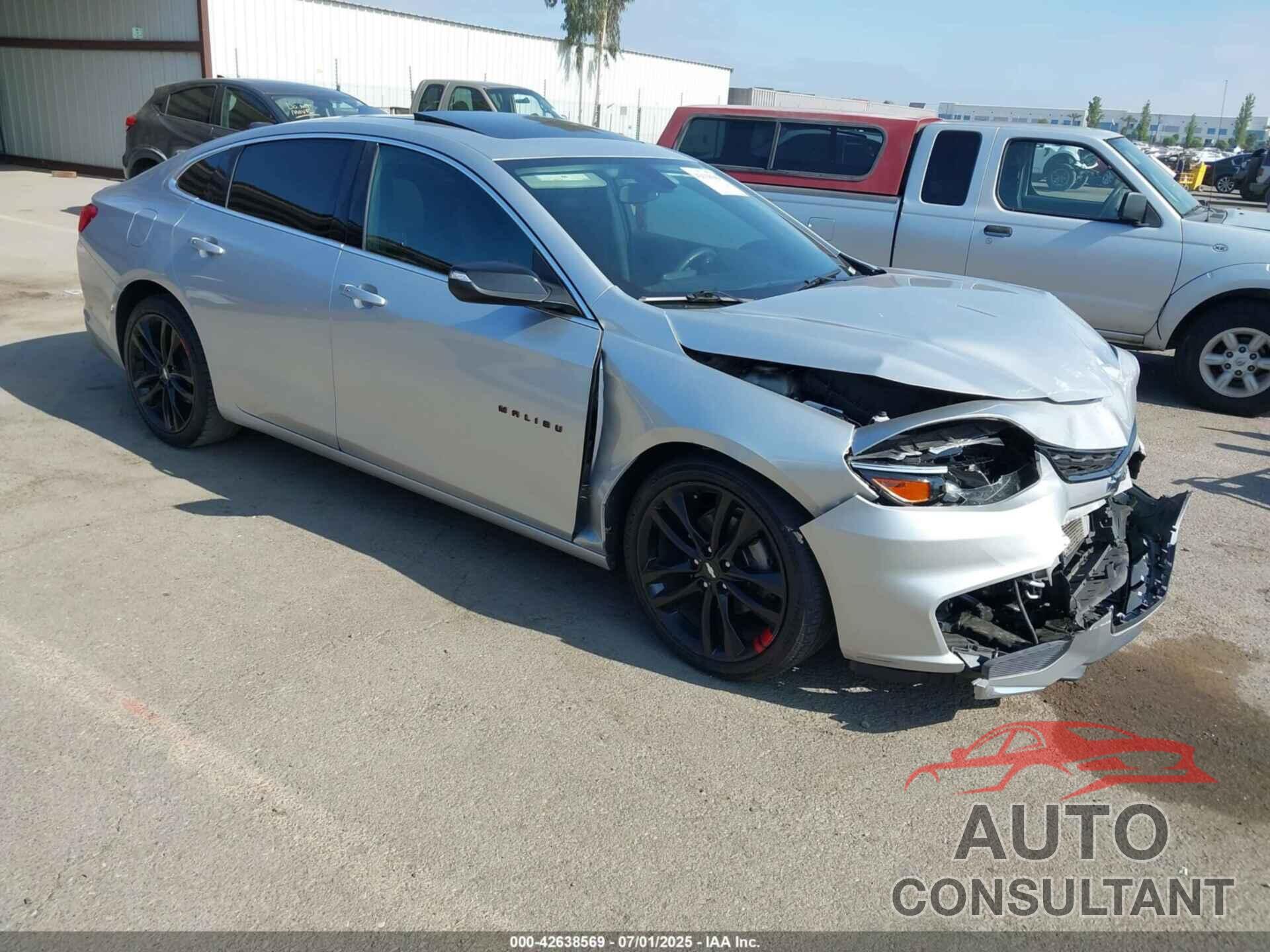 CHEVROLET MALIBU 2018 - 1G1ZD5ST0JF269784