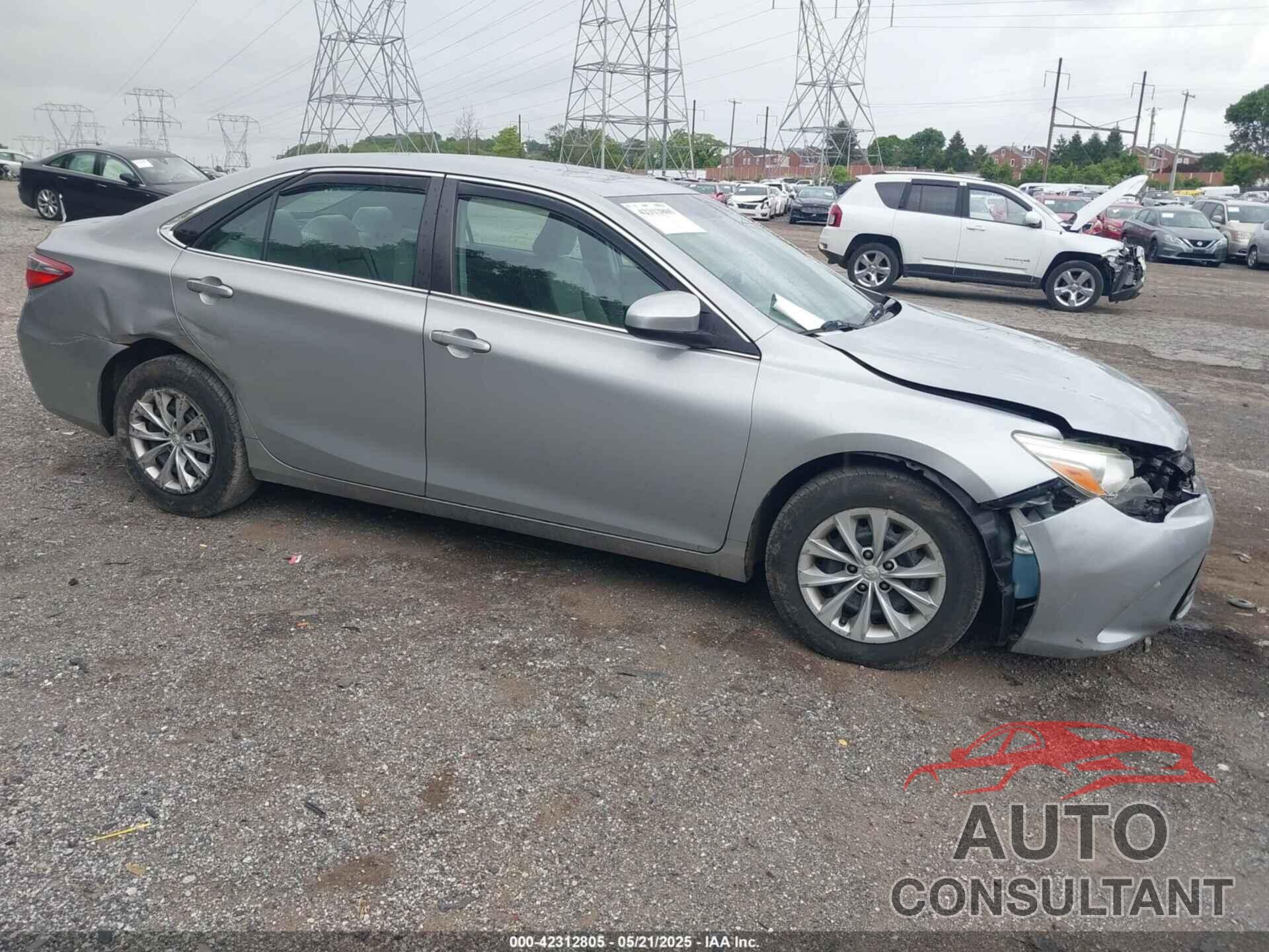 TOYOTA CAMRY 2016 - 4T4BF1FK8GR551240