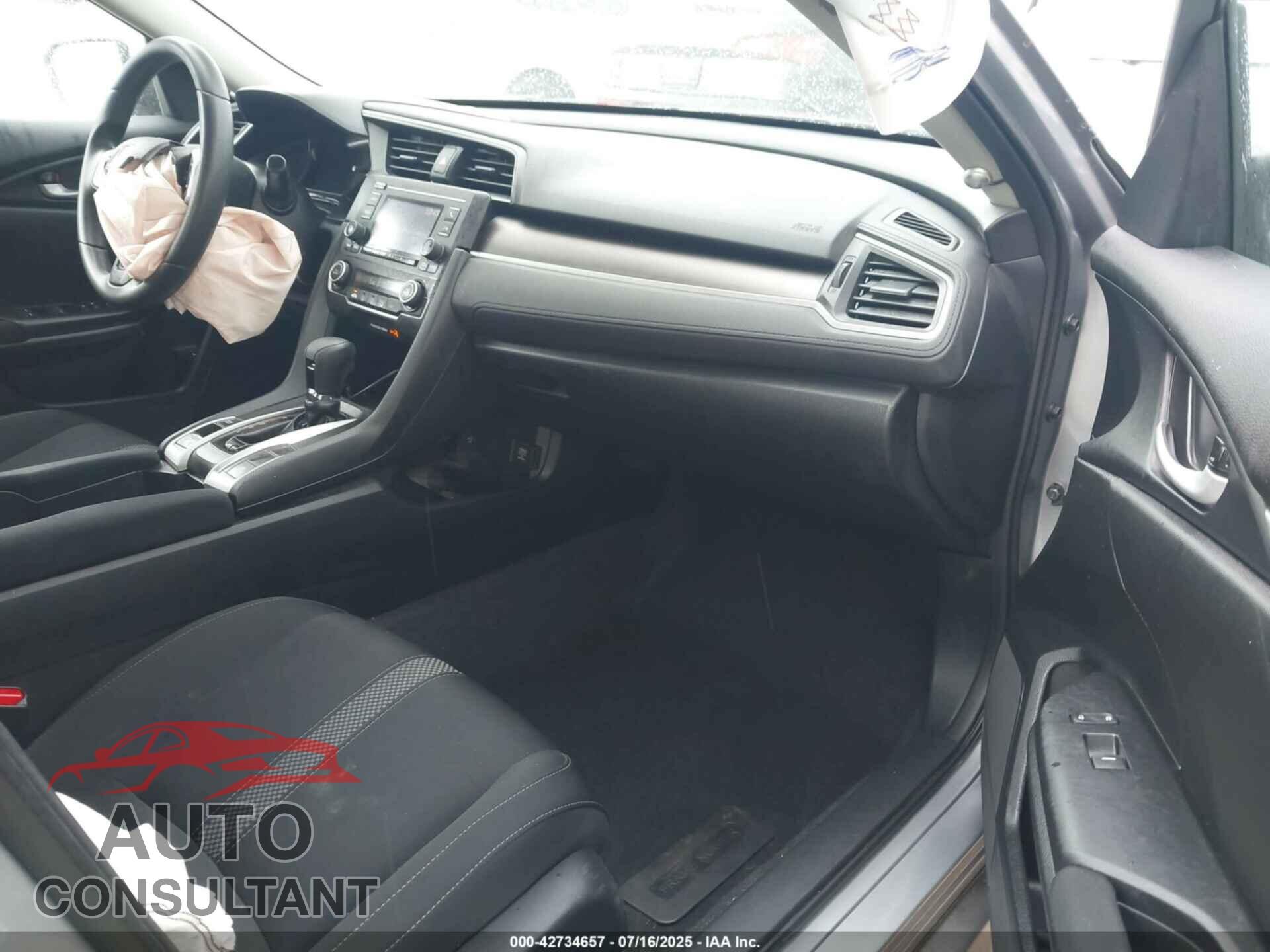 HONDA CIVIC 2019 - 2HGFC2F68KH560129