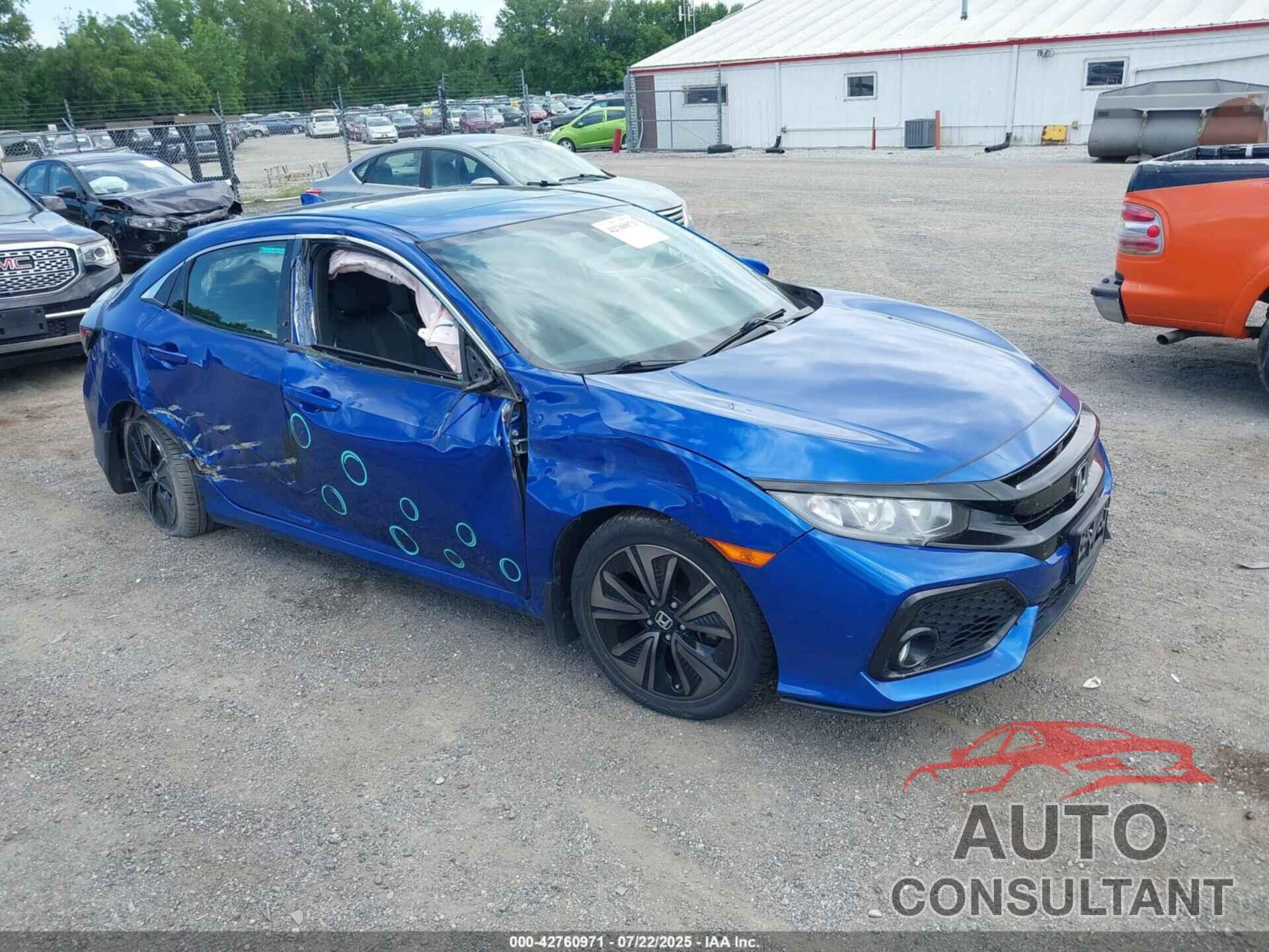 HONDA CIVIC 2018 - SHHFK7H74JU203795