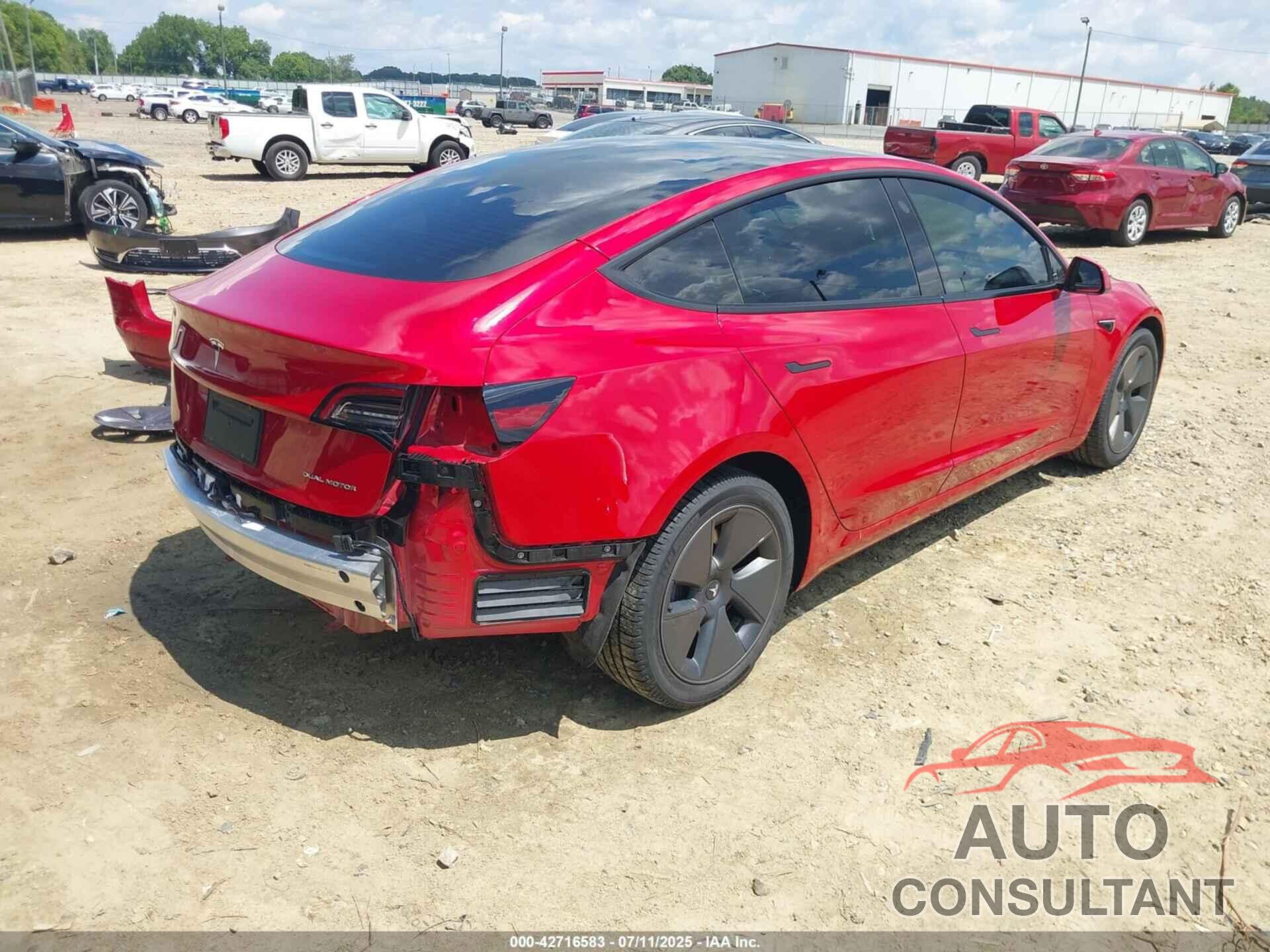 TESLA MODEL 3 2021 - 5YJ3E1EBXMF045100