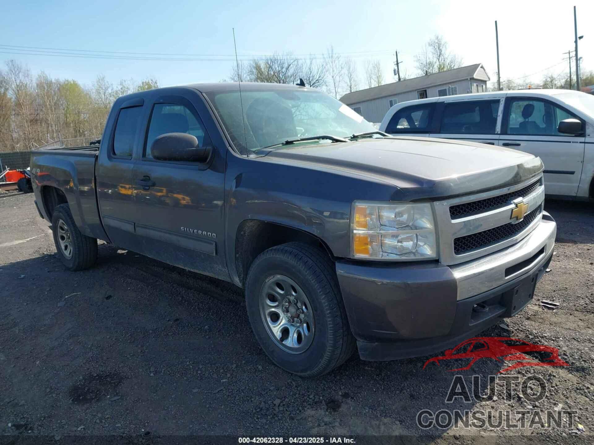 CHEVROLET SILVERADO 1500 2011 - 1GCRKREA5BZ130541