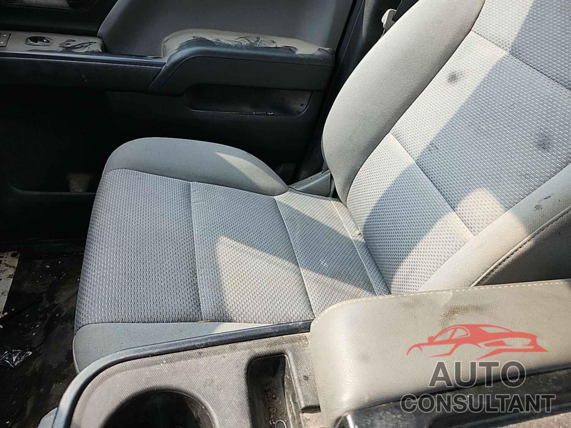 CHEVROLET SILVERADO 1500 LD 2019 - 2GCVKNEC6K1155286