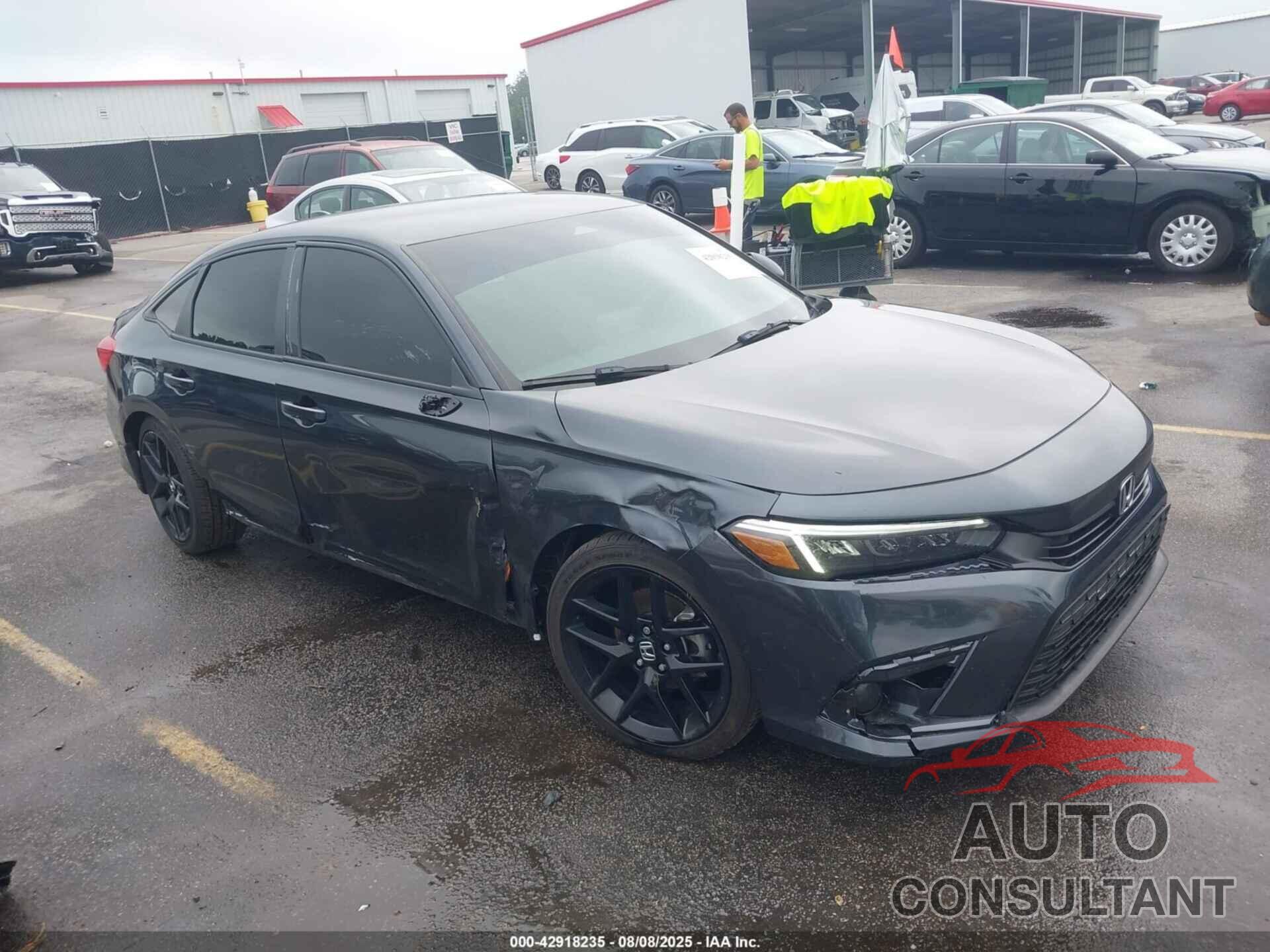 HONDA CIVIC 2024 - 2HGFE2F50RH579902