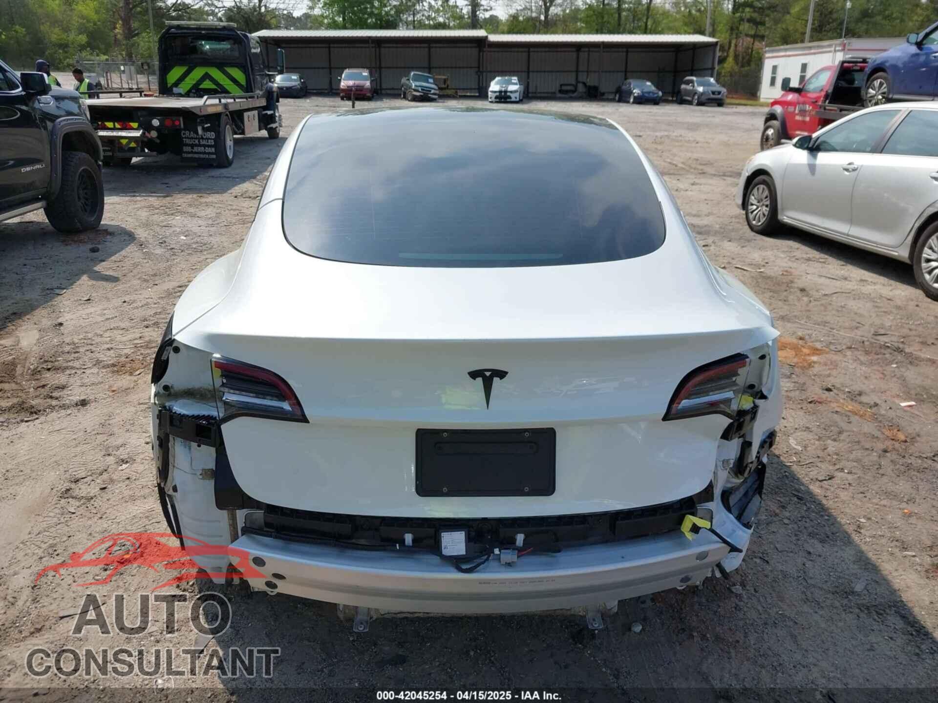 TESLA MODEL 3 2021 - 5YJ3E1EA9MF027985