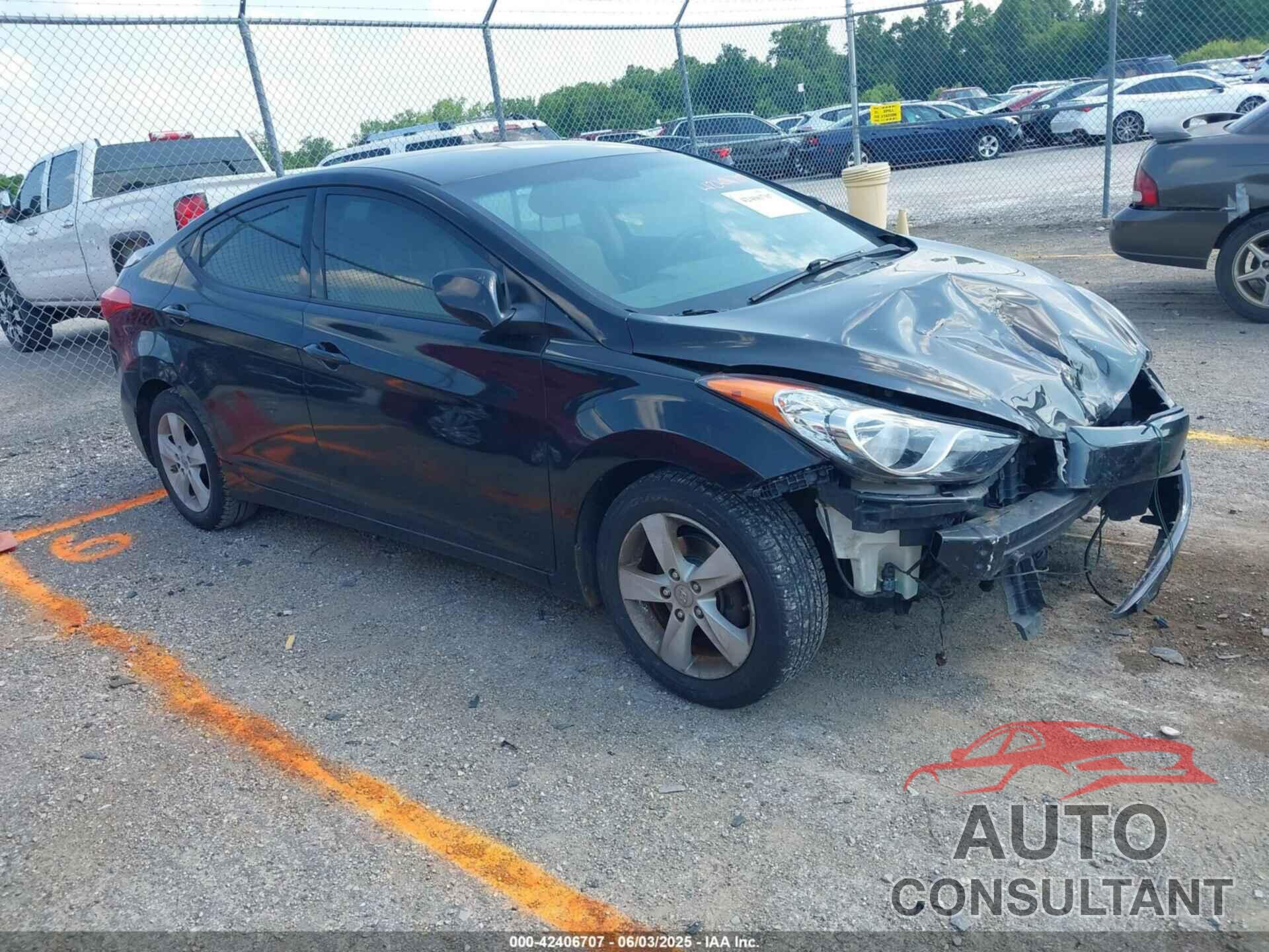 HYUNDAI ELANTRA 2013 - KMHDH4AE0DU991240