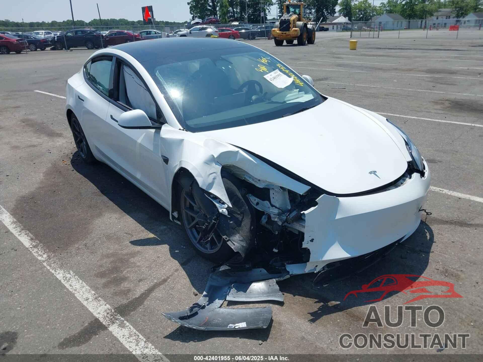 TESLA MODEL 3 2023 - 5YJ3E1EAXPF645384